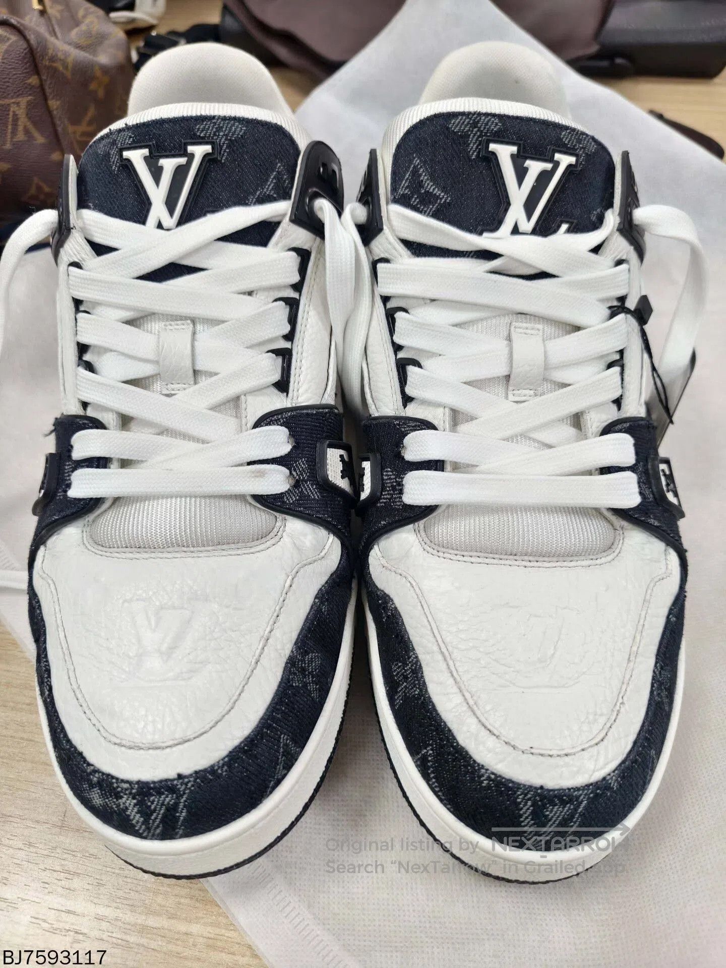 Louis Vuitton louis vuitton trainer low-top sneakers size 9.5. Size US 9.5 / EU 42-43 - 6 Thumbnail