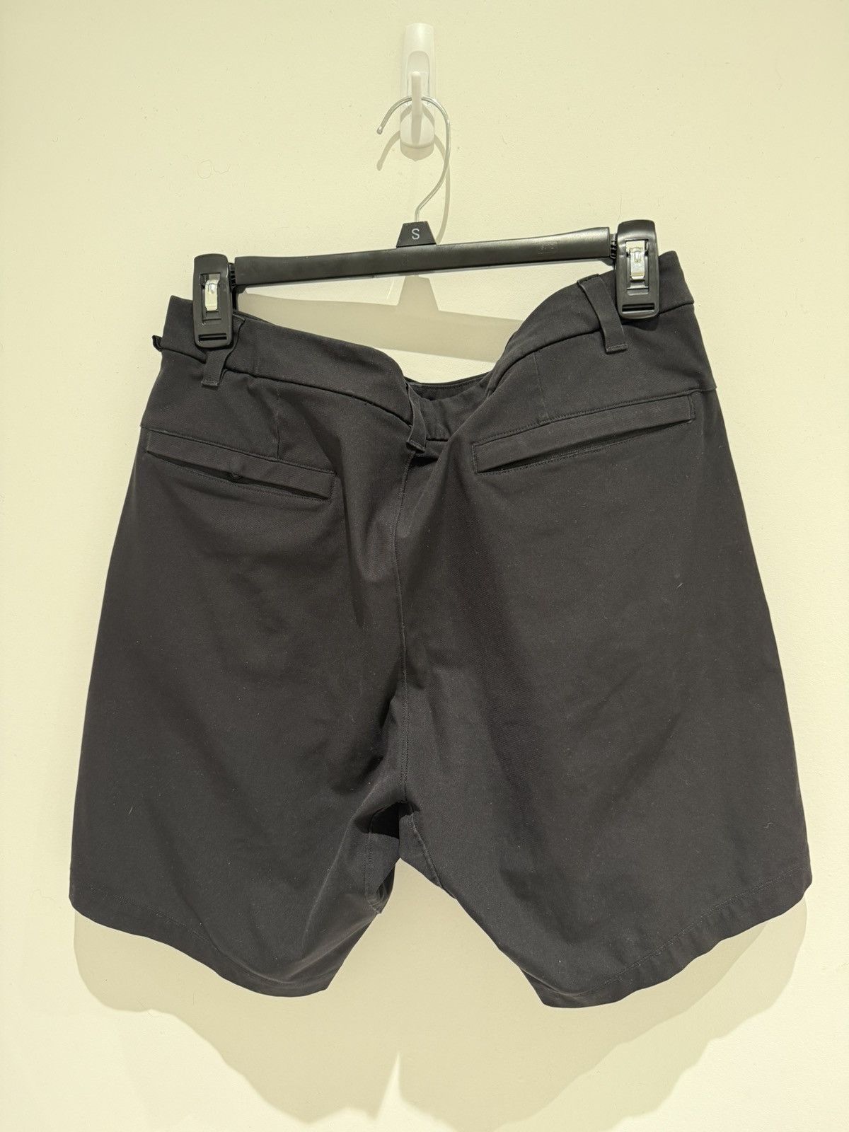 Lululemon Black Lulu Casual Shorts Size US 30 / EU 46 - 2 Thumbnail