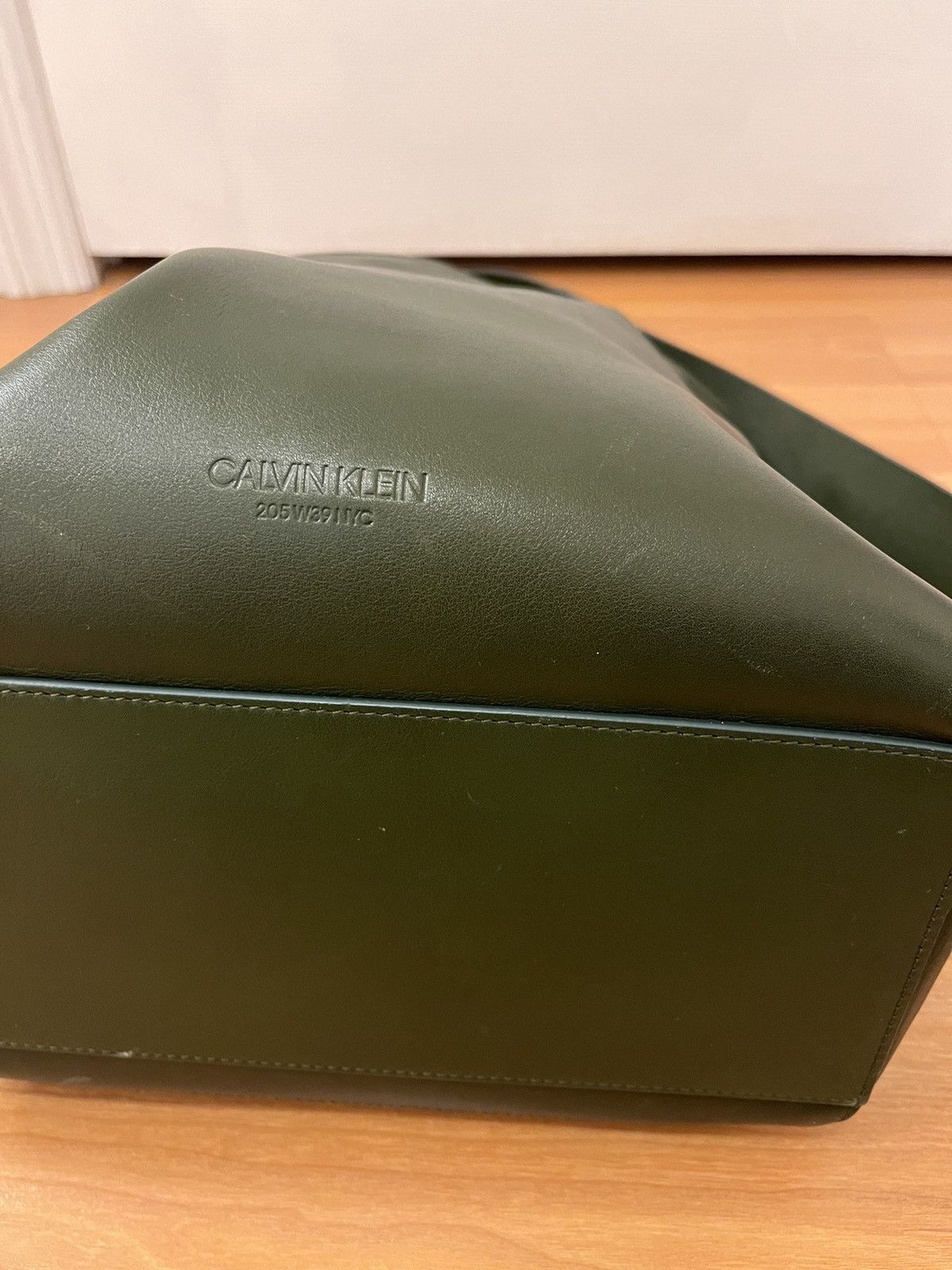 Calvin Klein 205W39NYC Calvin Klein 205W39NYC Green Leather Bucket Bag Size ONE SIZE - 10 Thumbnail