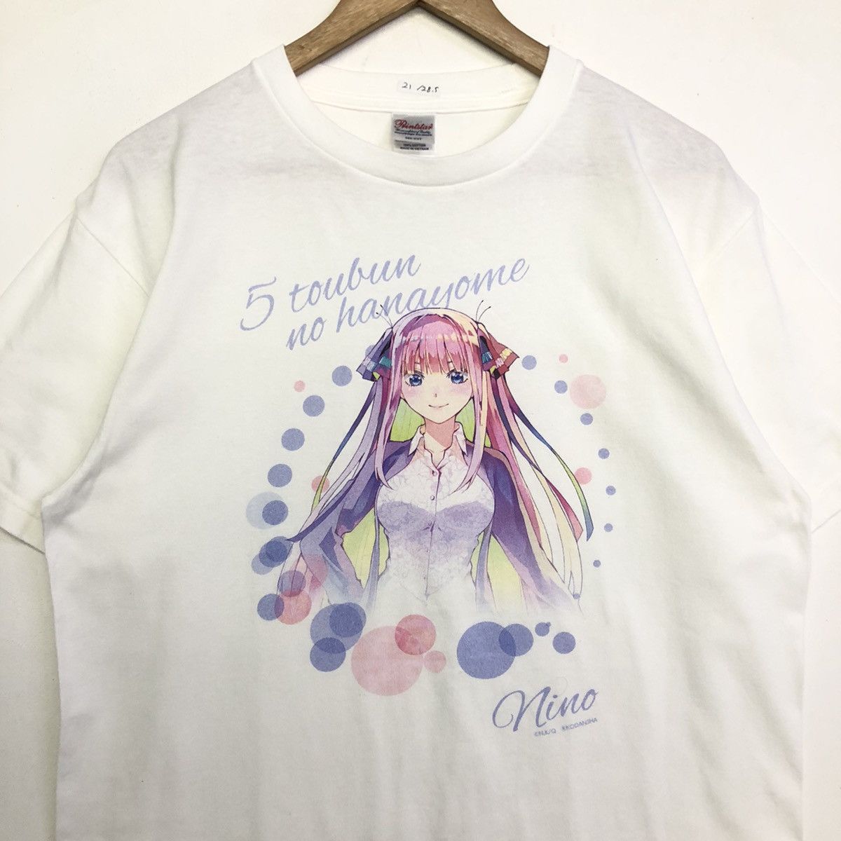 Anime Gotoubun No Hanayome Nino Anime Character Weeb Tshirt Size US L / EU 52-54 / 3 - 2 Thumbnail