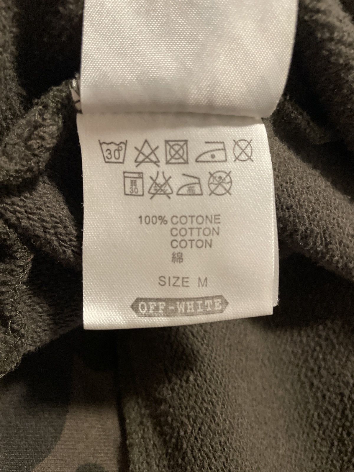 Off-White Off-White “firetape” camo hoodie Size US M / EU 48-50 / 2 - 3 Thumbnail