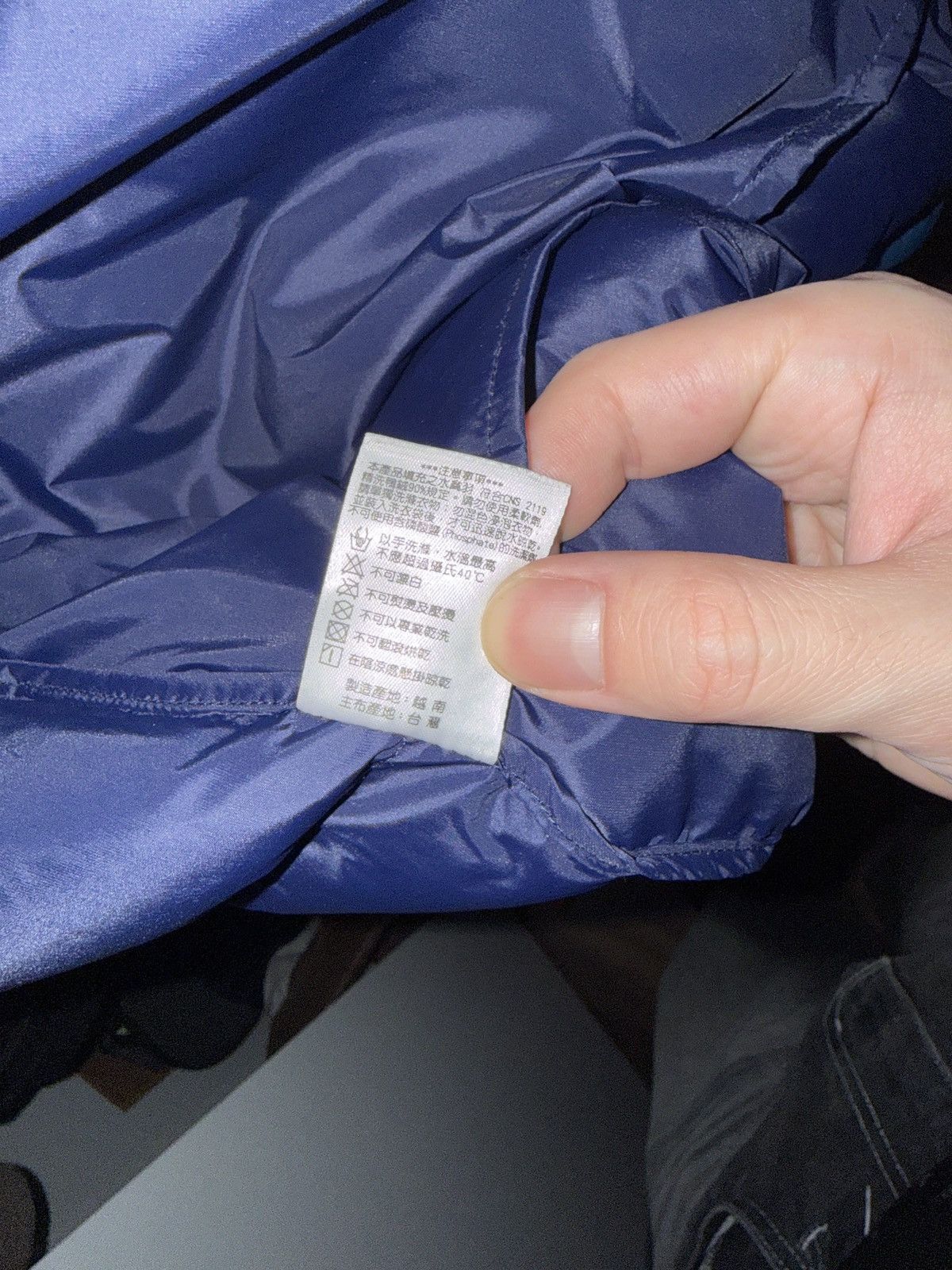 Other HILLTOP waterproof GORE-TEX winter jacket in great condition Size US XL / EU 56 / 4 - 5 Thumbnail