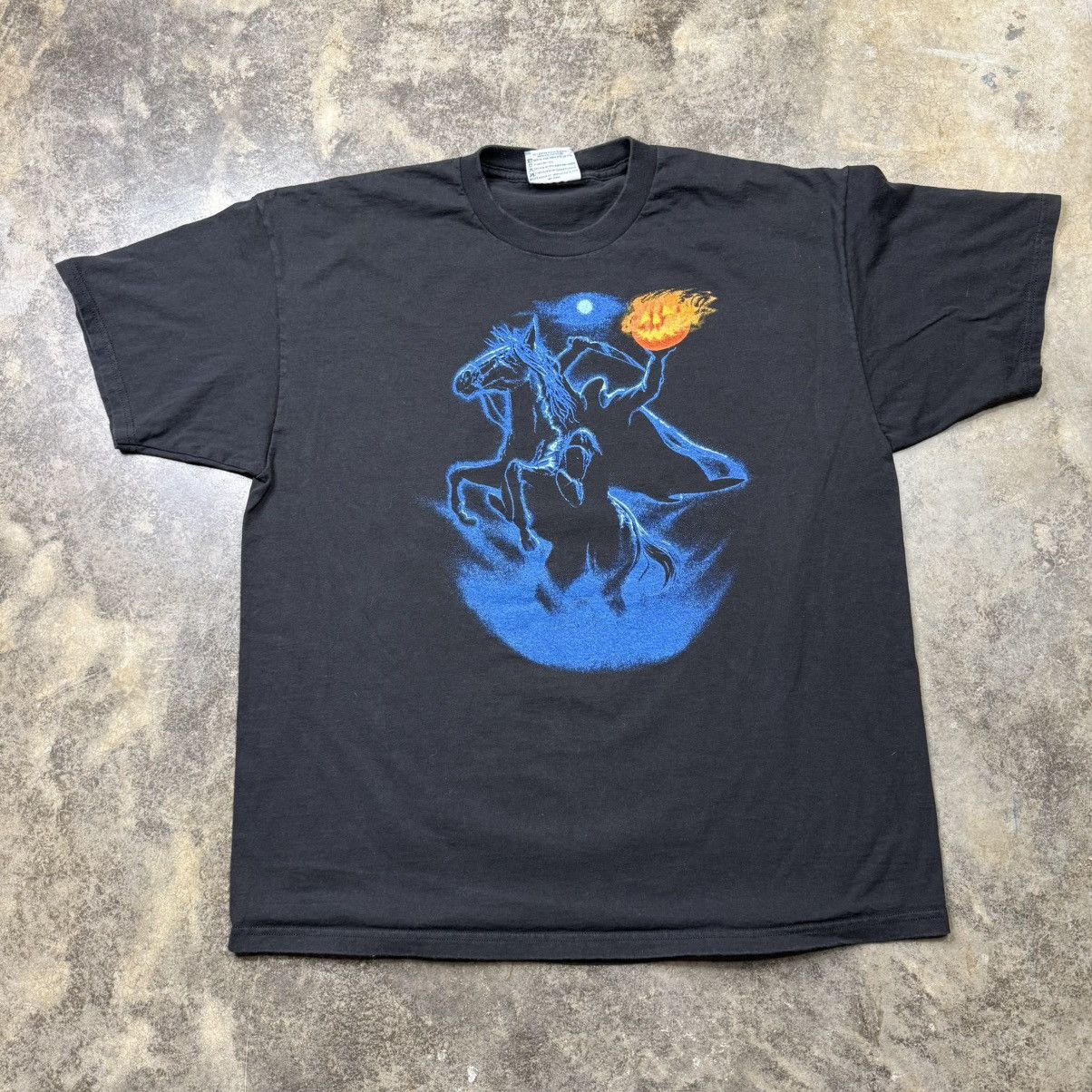 Vintage vintage headless horseman baggy halloween scary tshirt Size US XL / EU 56 / 4 - 1 Thumbnail