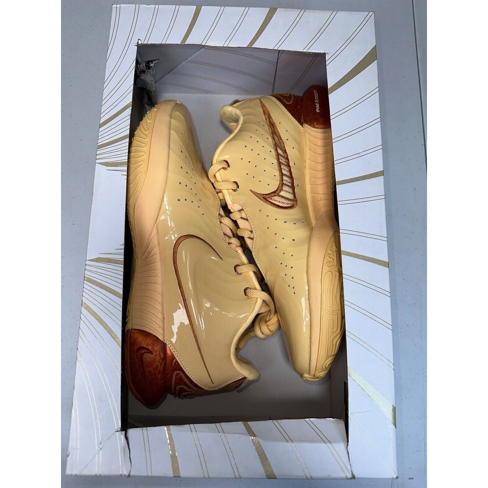 Nike Nike LeBron James XXI 21 Melo Melo Tint FV2345-800 sz 11 Size US 11 / EU 44 - 5 Thumbnail