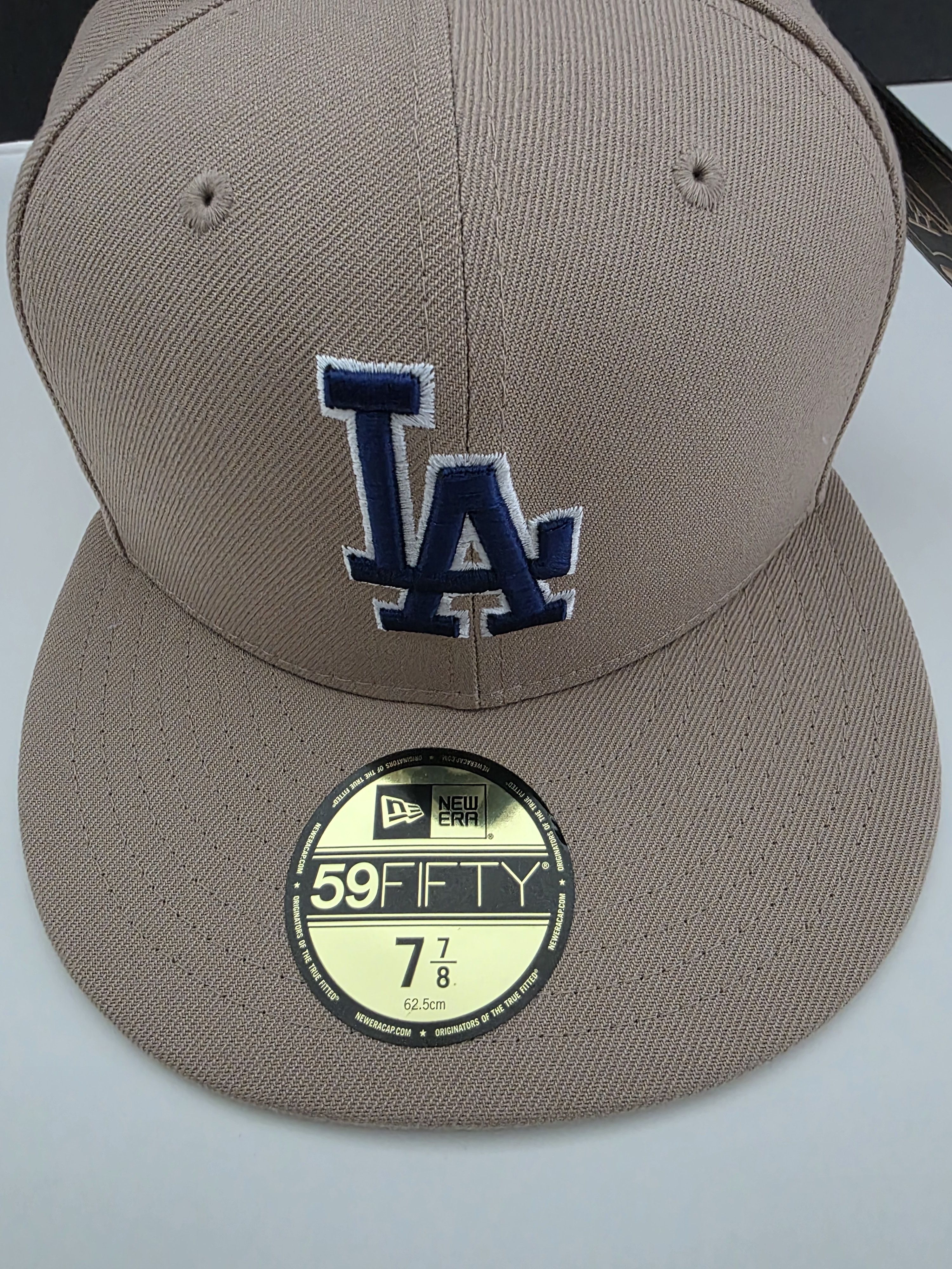 New Era OVO x MLB LA Dodgers New Era Hat - Tan - 7 7/8 (NWT) Size ONE SIZE - 6 Thumbnail