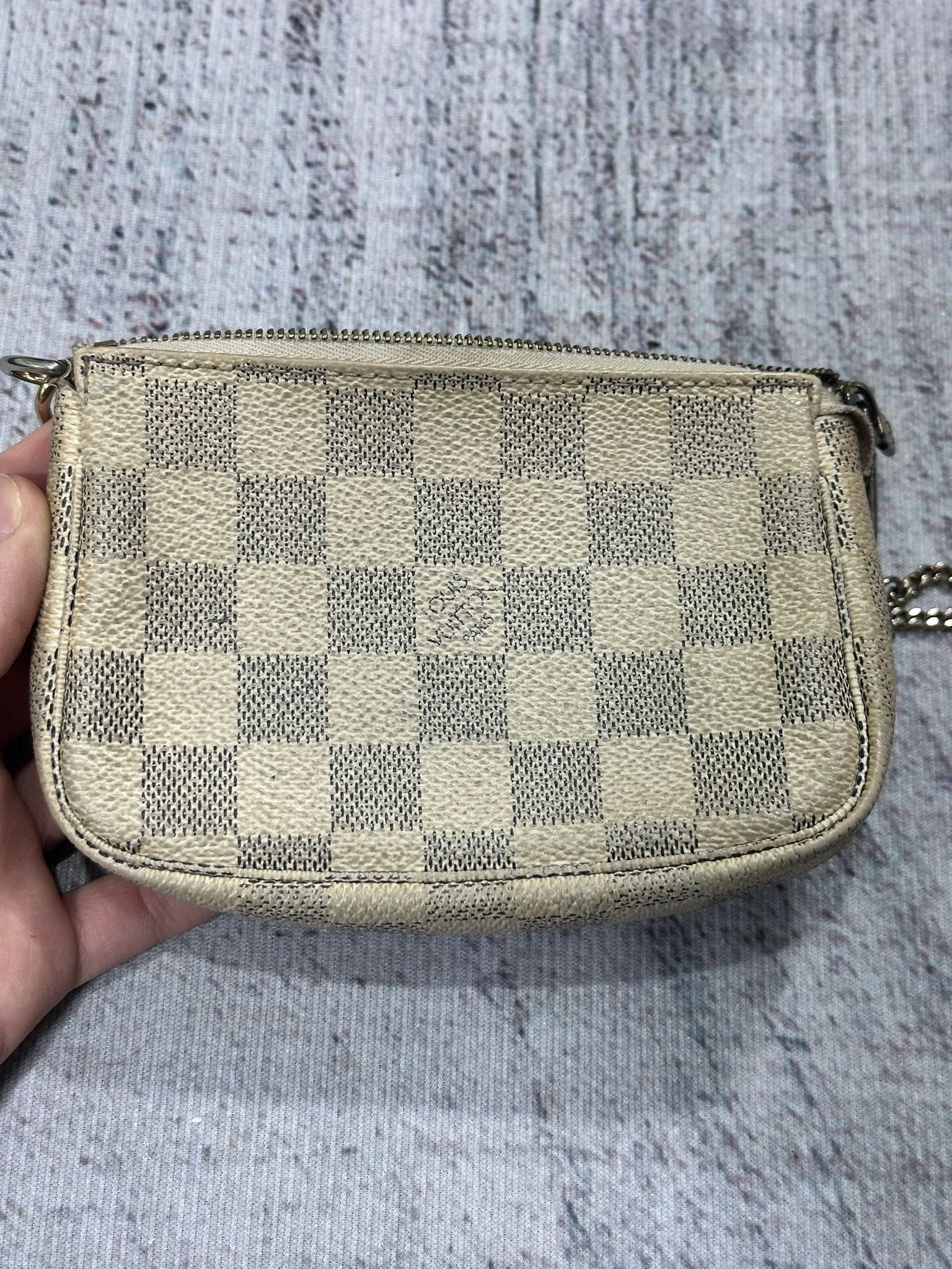 Louis Vuitton Louis Vuitton Chain Mini Bag Pochette Damier Azur Vintage Size ONE SIZE - 14 Thumbnail
