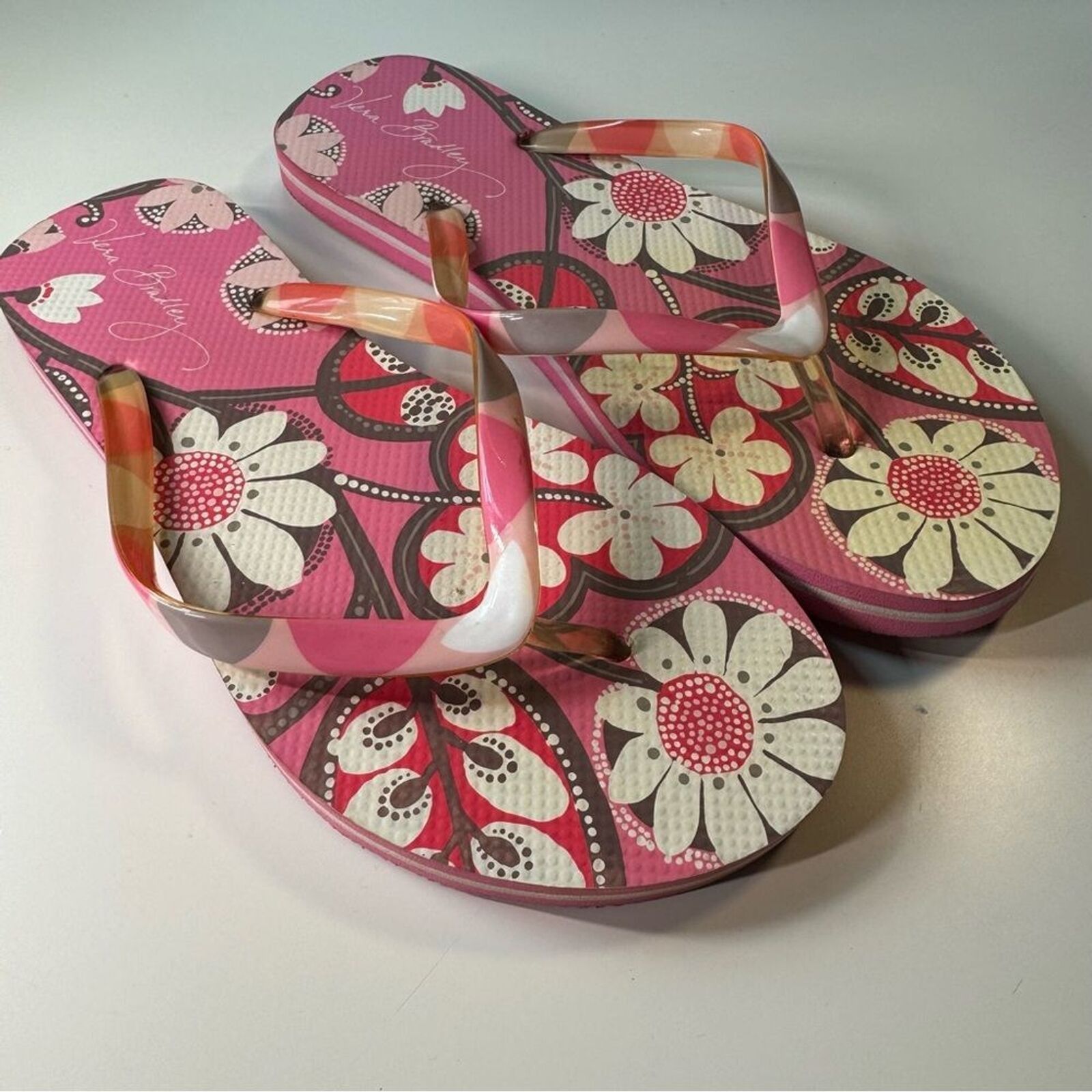 Vera Bradley Vera Bradley Floral Flip Flops Size 7/8 Size US 7 / IT 37 - 2 Thumbnail