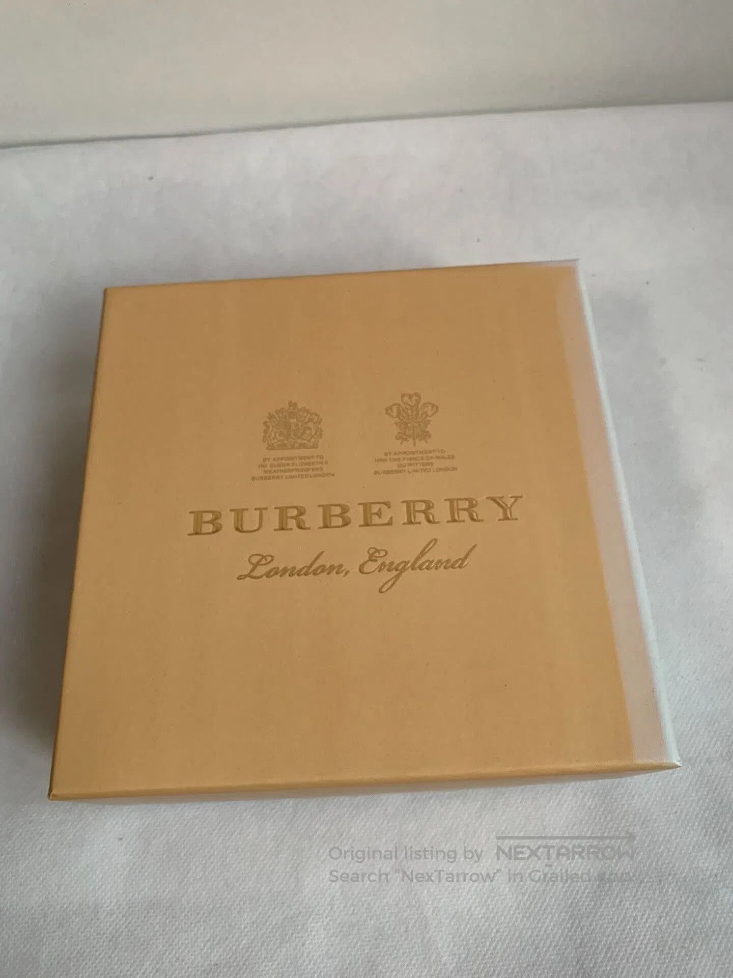 Burberry Burberry Classic Check Buckle Reversible Belt. Size ONE SIZE - 8 Thumbnail
