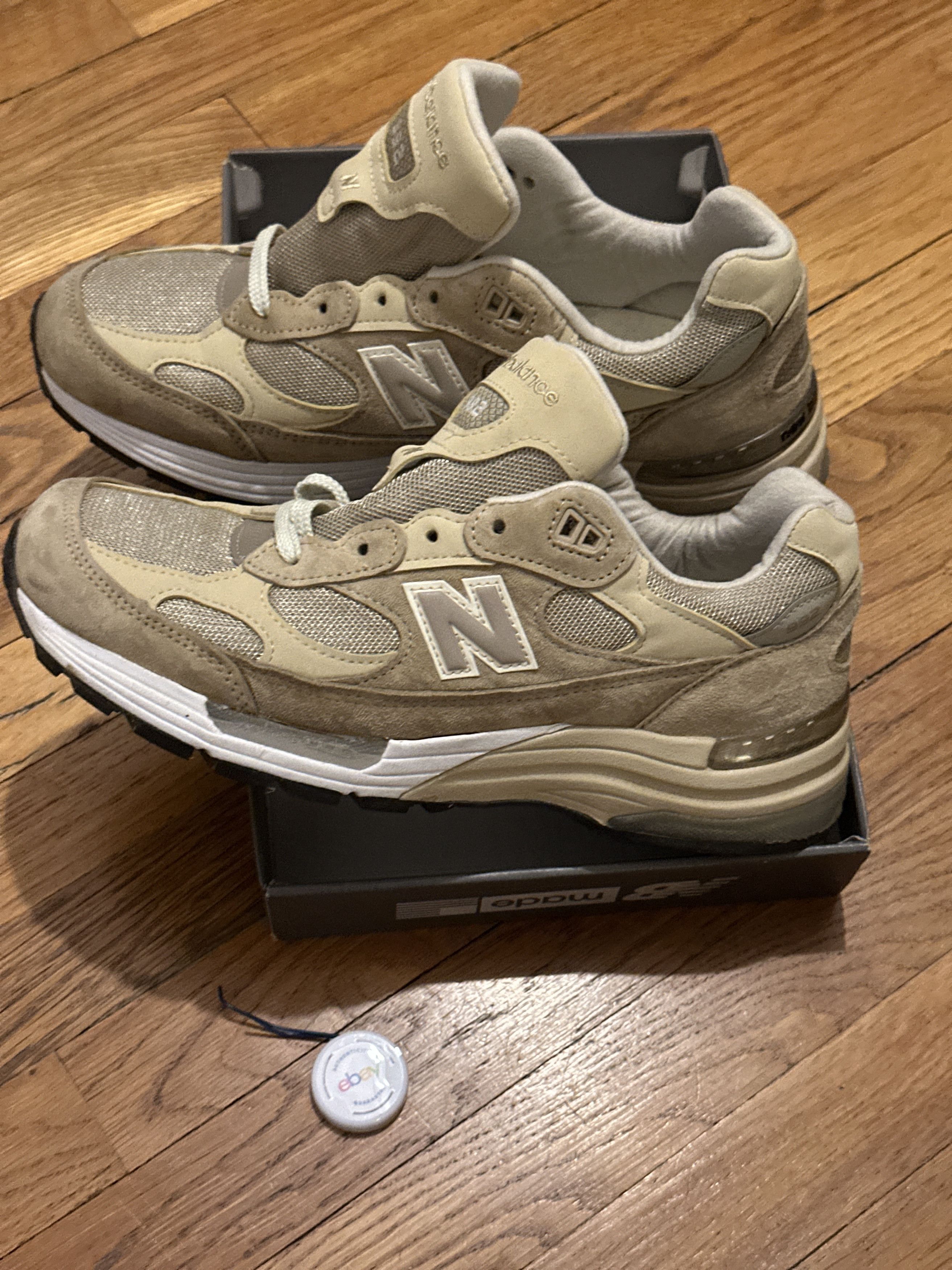 New Balance New Balance Tan 992 Shoes Size US 9 / EU 42 - 7 Thumbnail