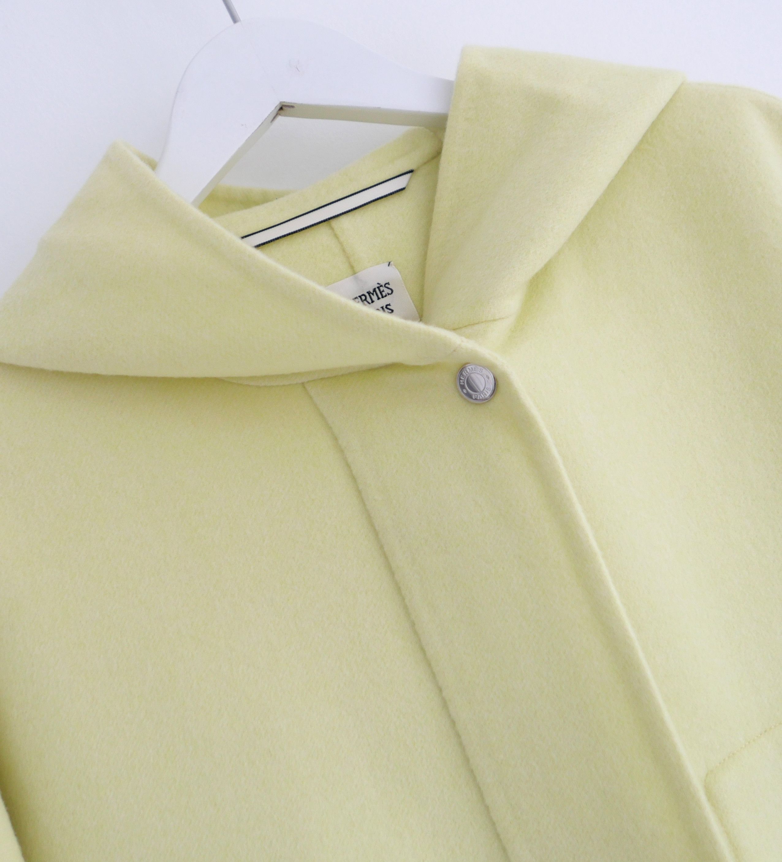 Hermes Hermes Acid Yellow Double Faced Cashmere Hooded Jacket Size XS / US 0-2 / IT 36-38 - 4 Thumbnail
