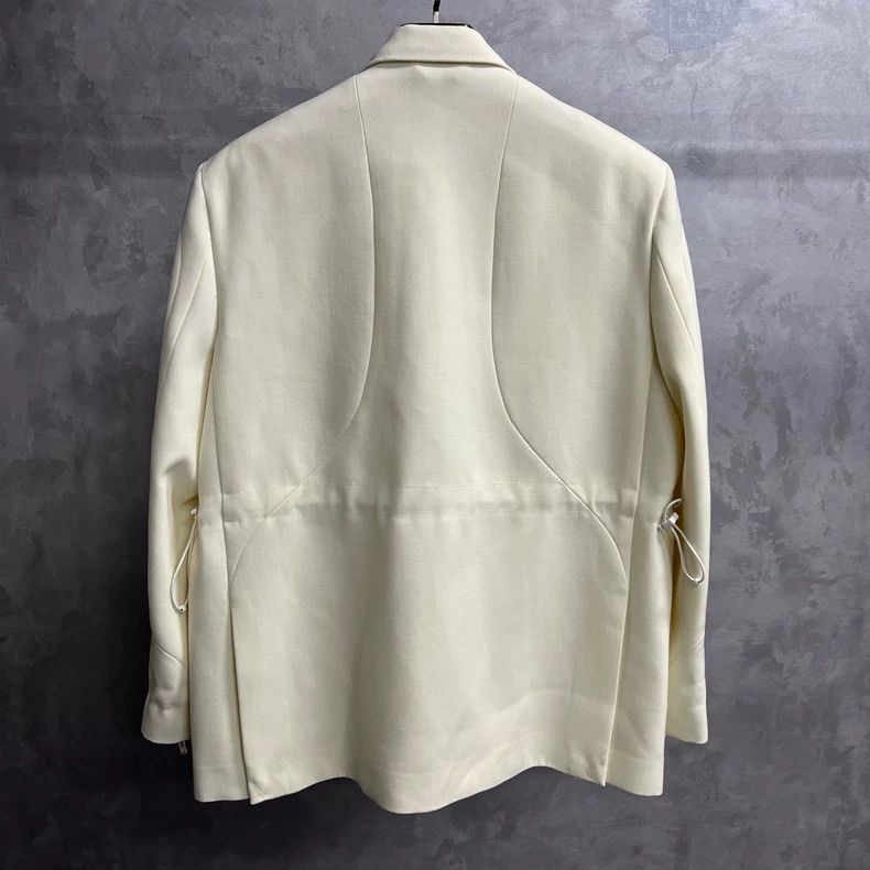 Louis Vuitton Louis Vuitton White solid waist slimming blazer 2503-Nextar Size 46R - 2 Thumbnail