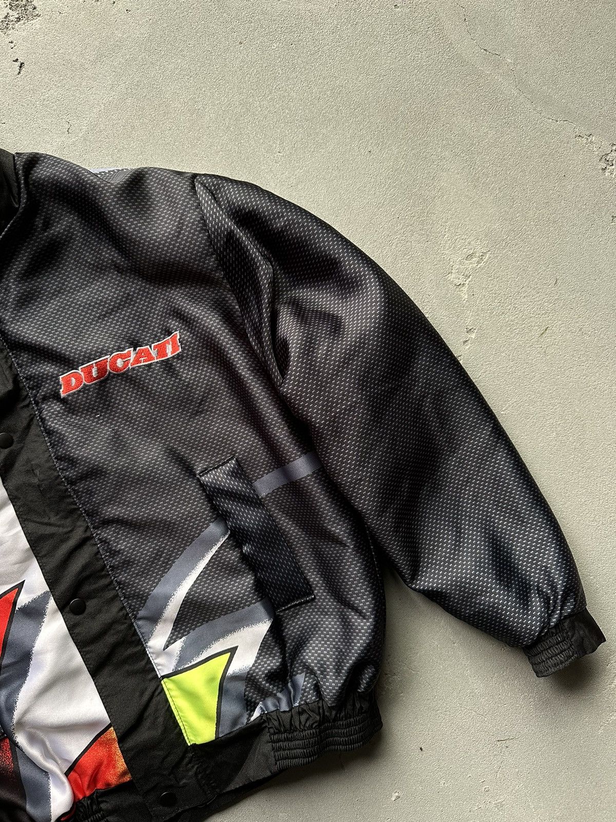 NASCAR VINTAGE DUCATI RACING NASCAR JACKET 90s USA SPORT Size US S / EU 44-46 / 1 - 5 Thumbnail