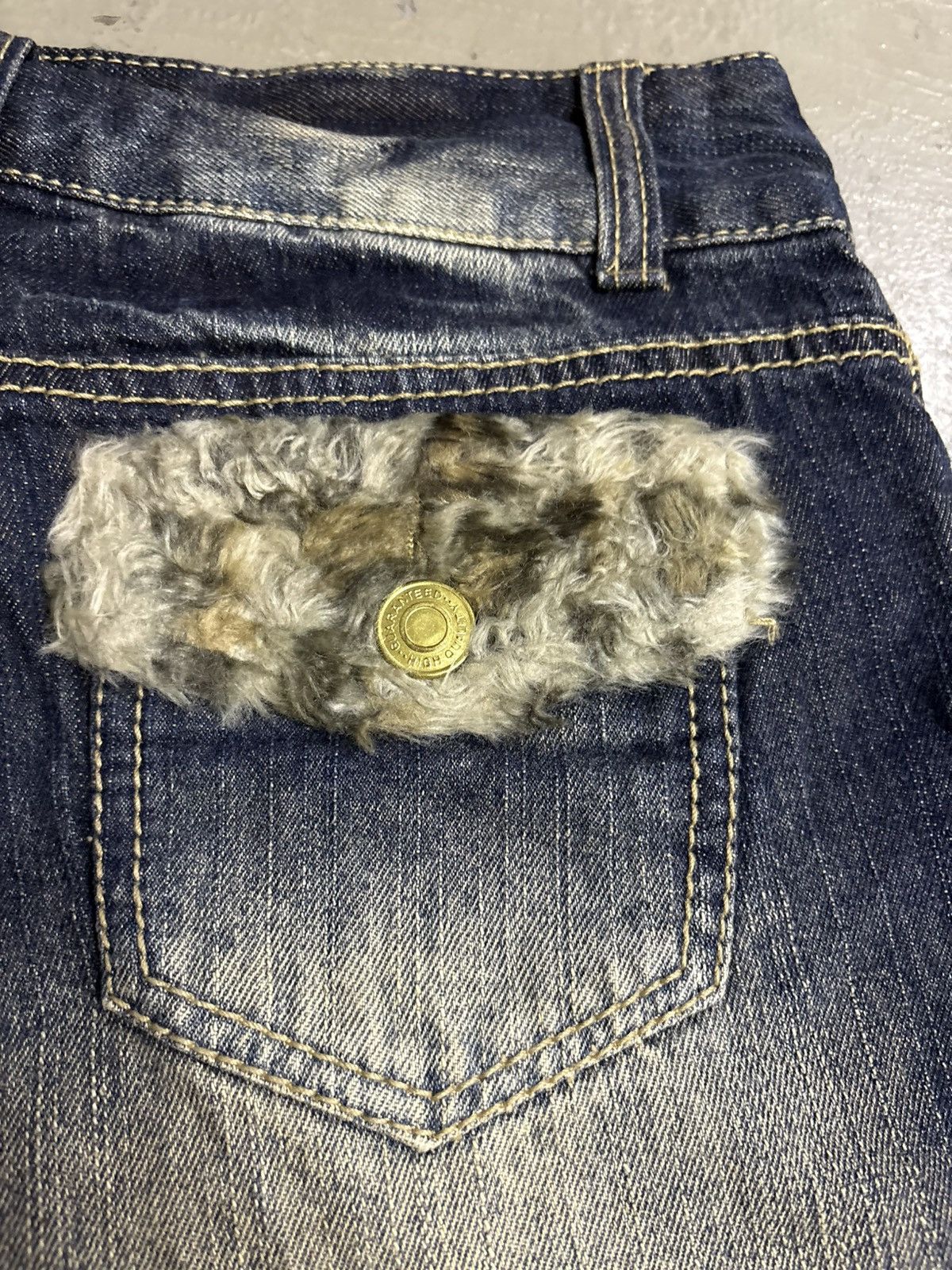Hysteric Glamour Y2K Glamour Vintage Sexy Faux Fur Denim Super Mini Shorts Size 30" / US 8 / IT 44 - 8 Thumbnail