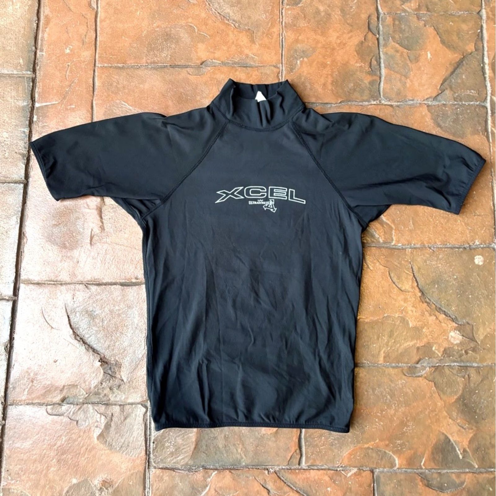 Vintage VINTAGE Xcel Ultra Stretch Maui Hawaii Surfing School Rash Guard Shirt Medium Black Mens Slim Graphic Print T-Shirt Size US M / EU 48-50 / 2 - 3 Thumbnail