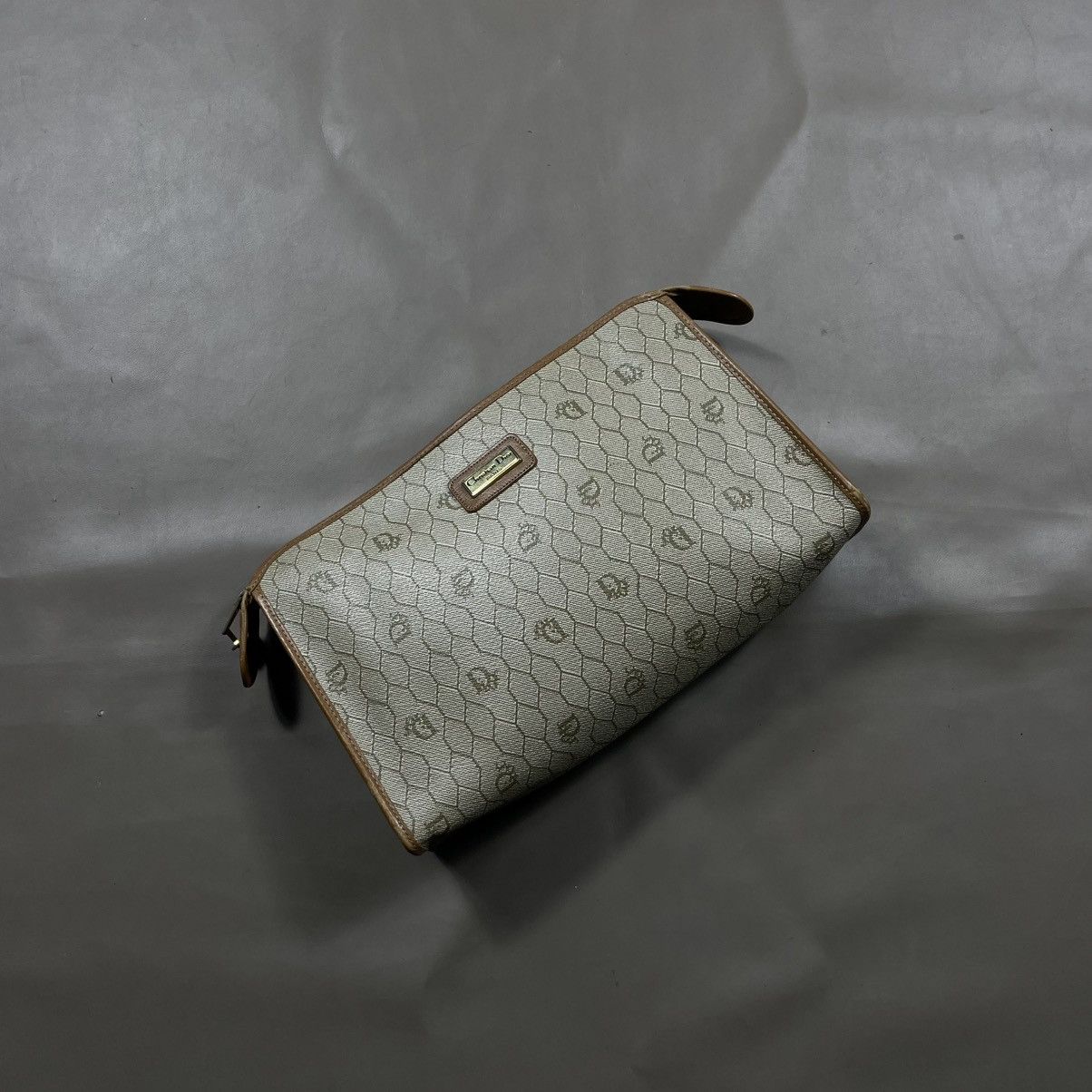 Dior × Vintage Dior Brown Honeycomb PVC Clutch Bag Beige Size ONE SIZE - 4 Thumbnail