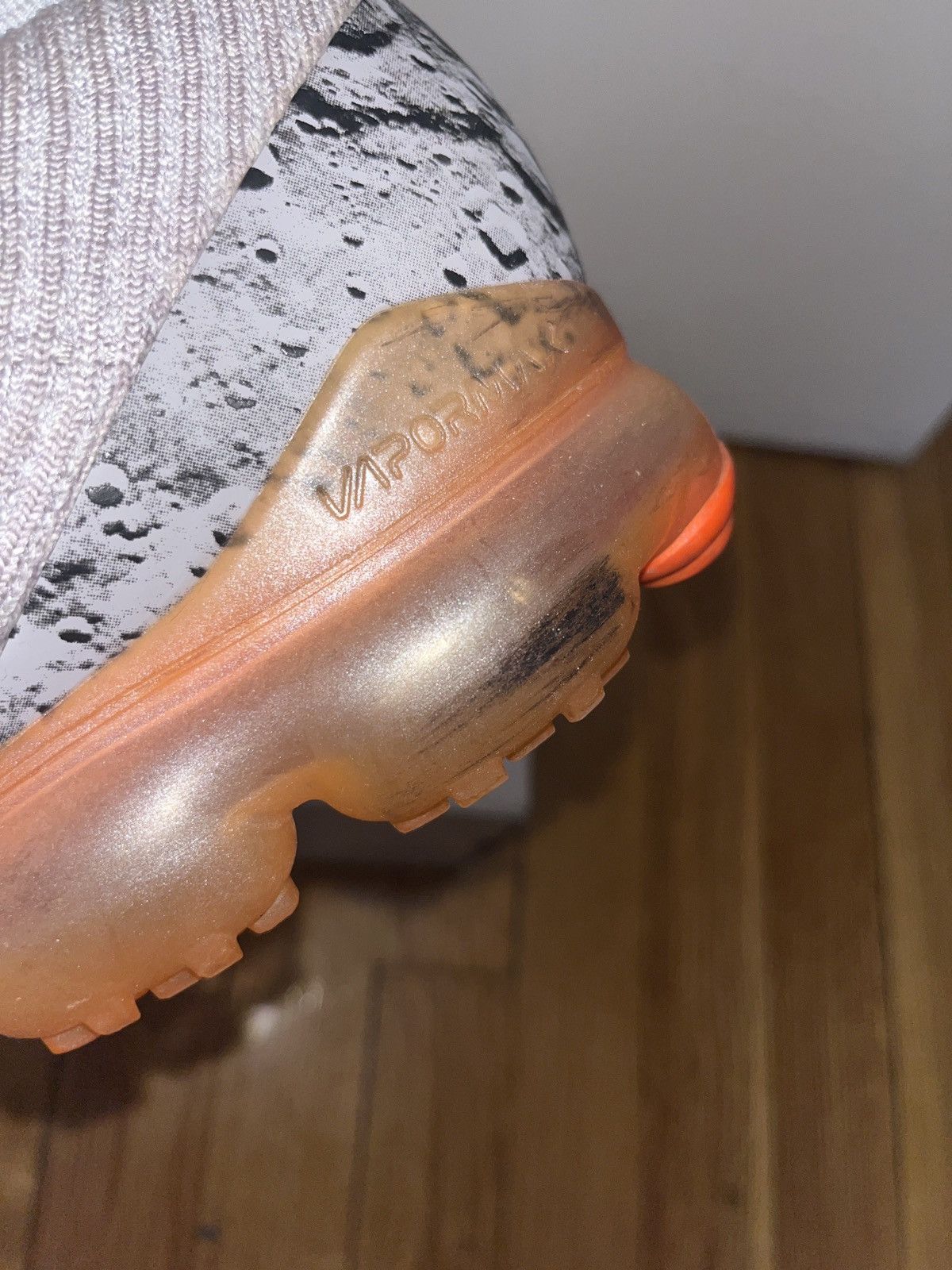 Nike Nike Air VaporMax Flyknit 3.0 “Moon Landing” Size US 10.5 / EU 43-44 - 8 Thumbnail