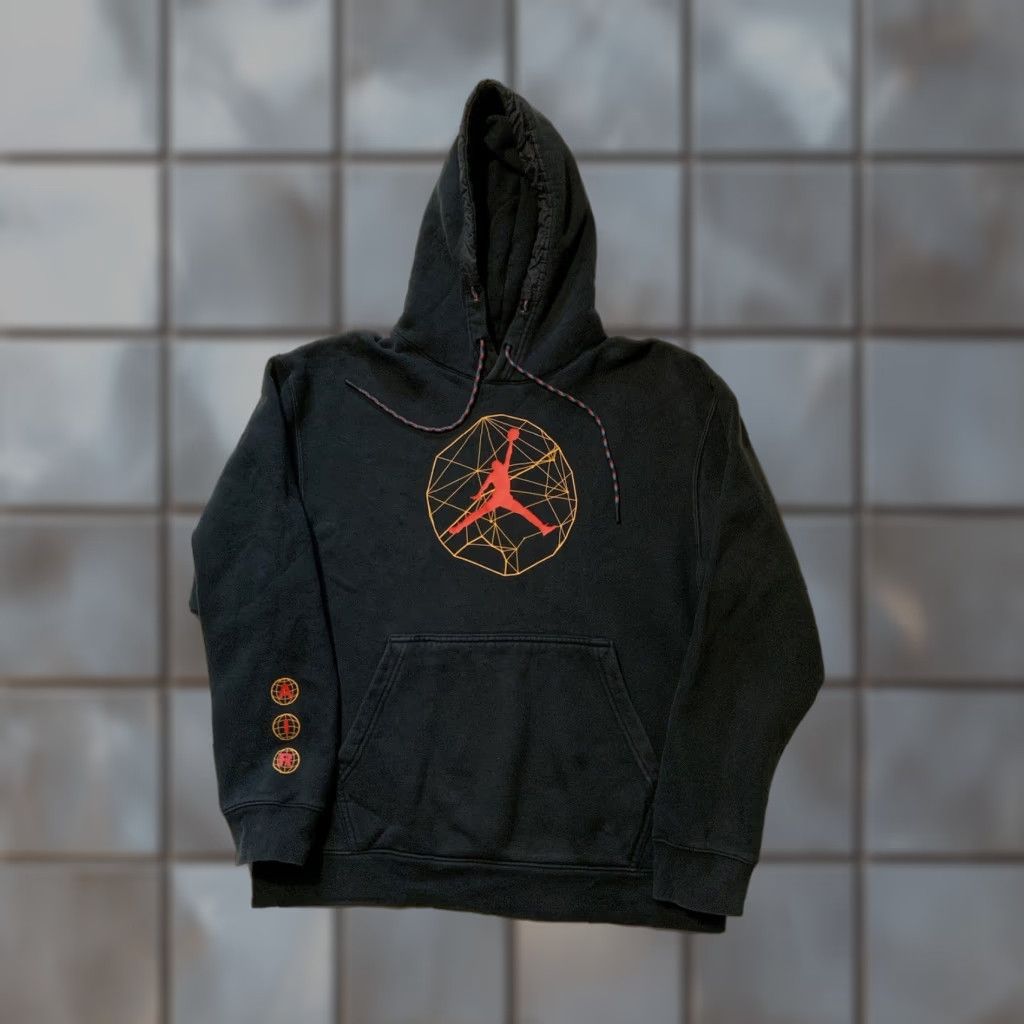 Jordan Brand Air Jordan Nike Jumpman 23 Black Graphic Pullover Sweatshirt Retro Hoodie Sz. L Mens Hoodie Pullover Black Retro Nike Jordan Jumpman 23 Size US L / EU 52-54 / 3 - 1 Thumbnail