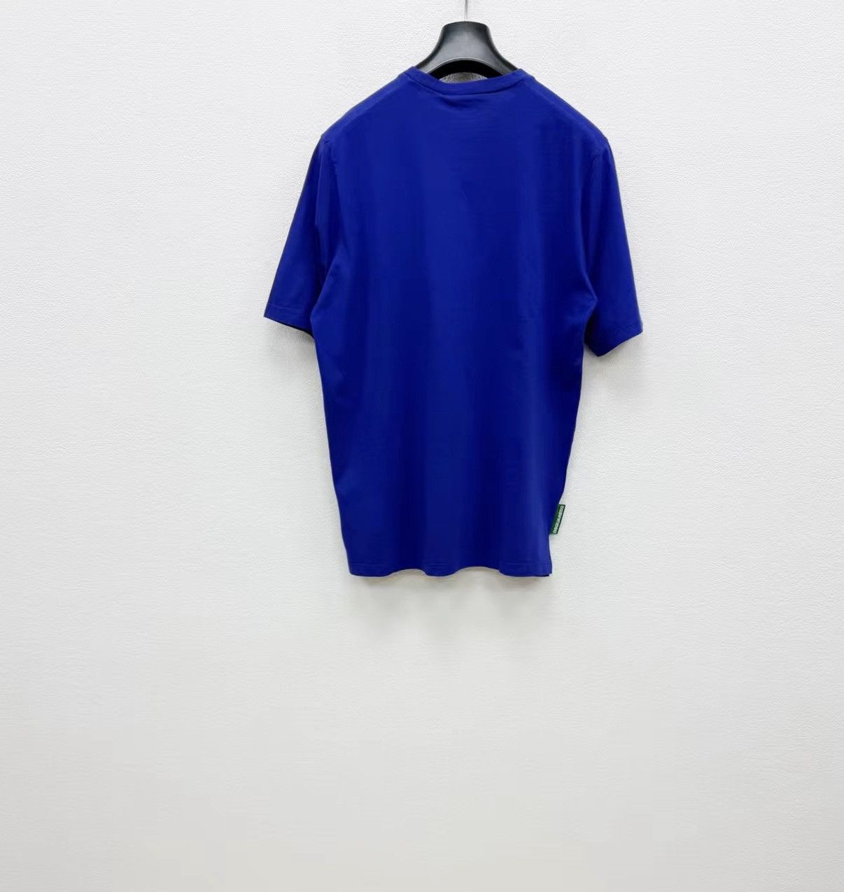 Dsquared2 DSQUARED2 (D2) 100% Cotton Short Sleeve T-shirt J30 Size US M / EU 48-50 / 2 - 5 Thumbnail