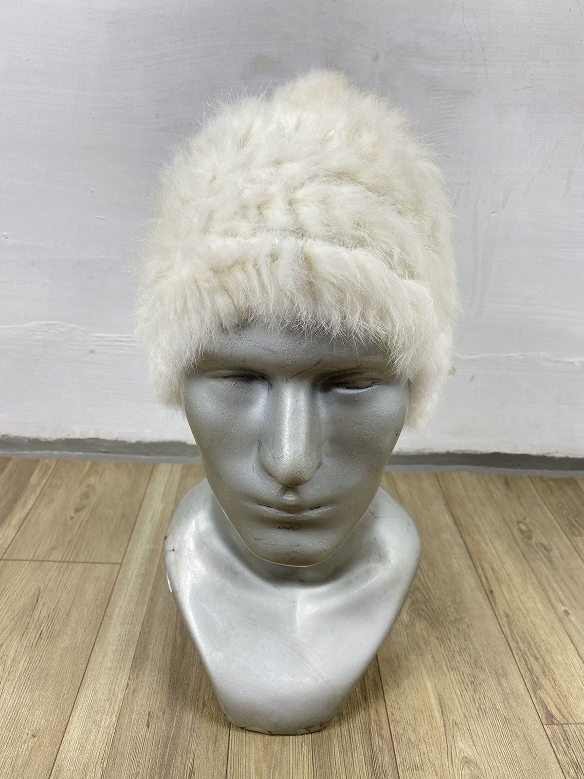 Japanese Brand Unknown Japanese Fur Beanie Hats Size ONE SIZE - 1 Thumbnail
