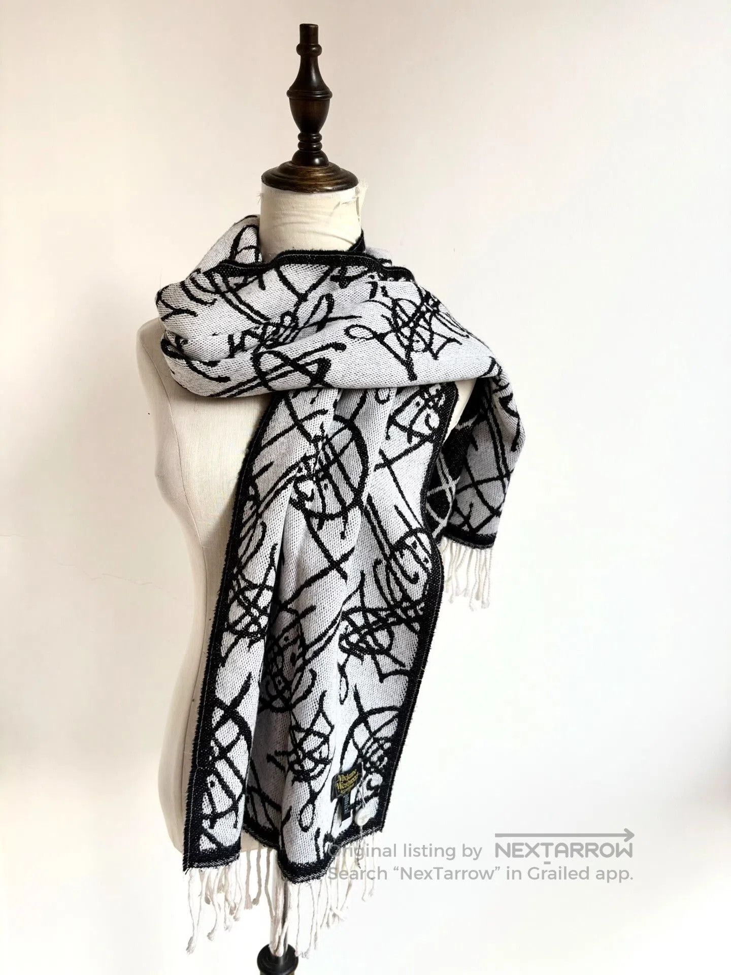 Vivienne Westwood Vivienne Westwood Saturn Print Scarf. Size ONE SIZE - 2 Thumbnail