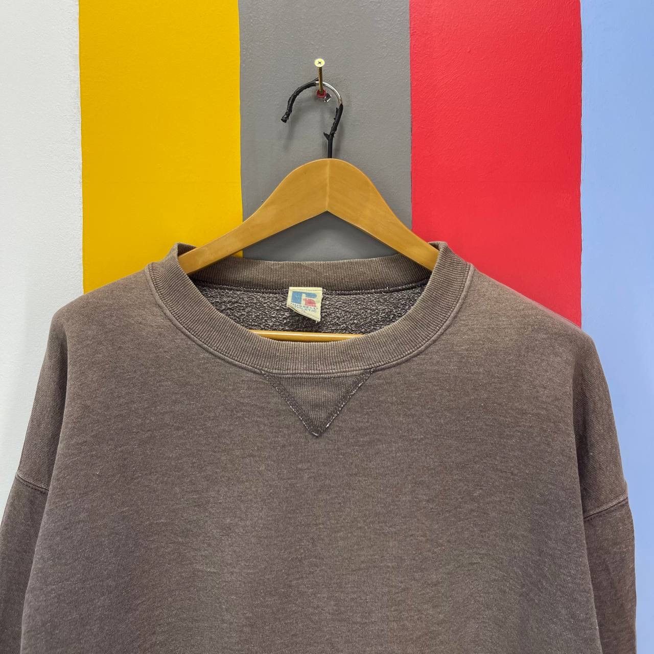 Russell Athletic 90s Vintage RUSSELL ATHLETIC Faded Sweatshirt #2620/AA Size US XL / EU 56 / 4 - 2 Thumbnail