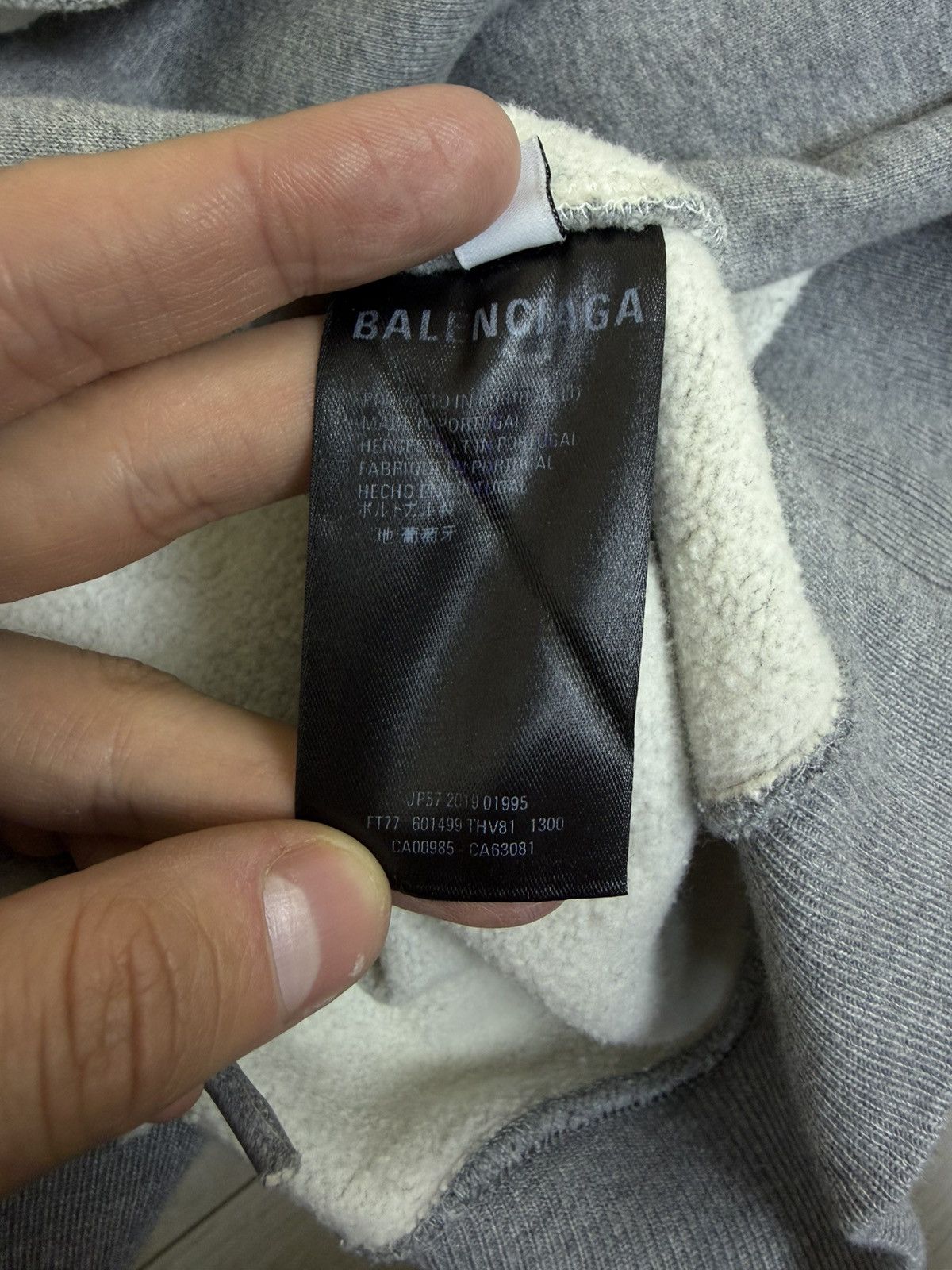 Balenciaga Balenciaga grey croped minimalist logo BB oversized hoodie Size XS / US 0-2 / IT 36-38 - 17 Thumbnail