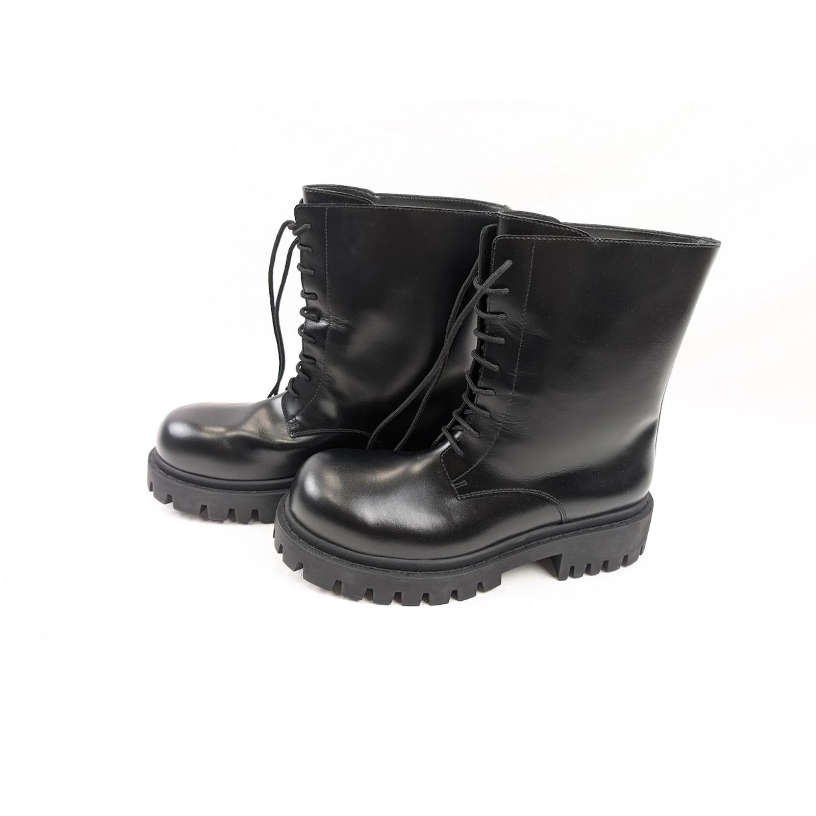 Balenciaga o1rshd1 Sergent Calf Bootie Calfskin Lux in Black Size US 11 / EU 44 - 15 Thumbnail
