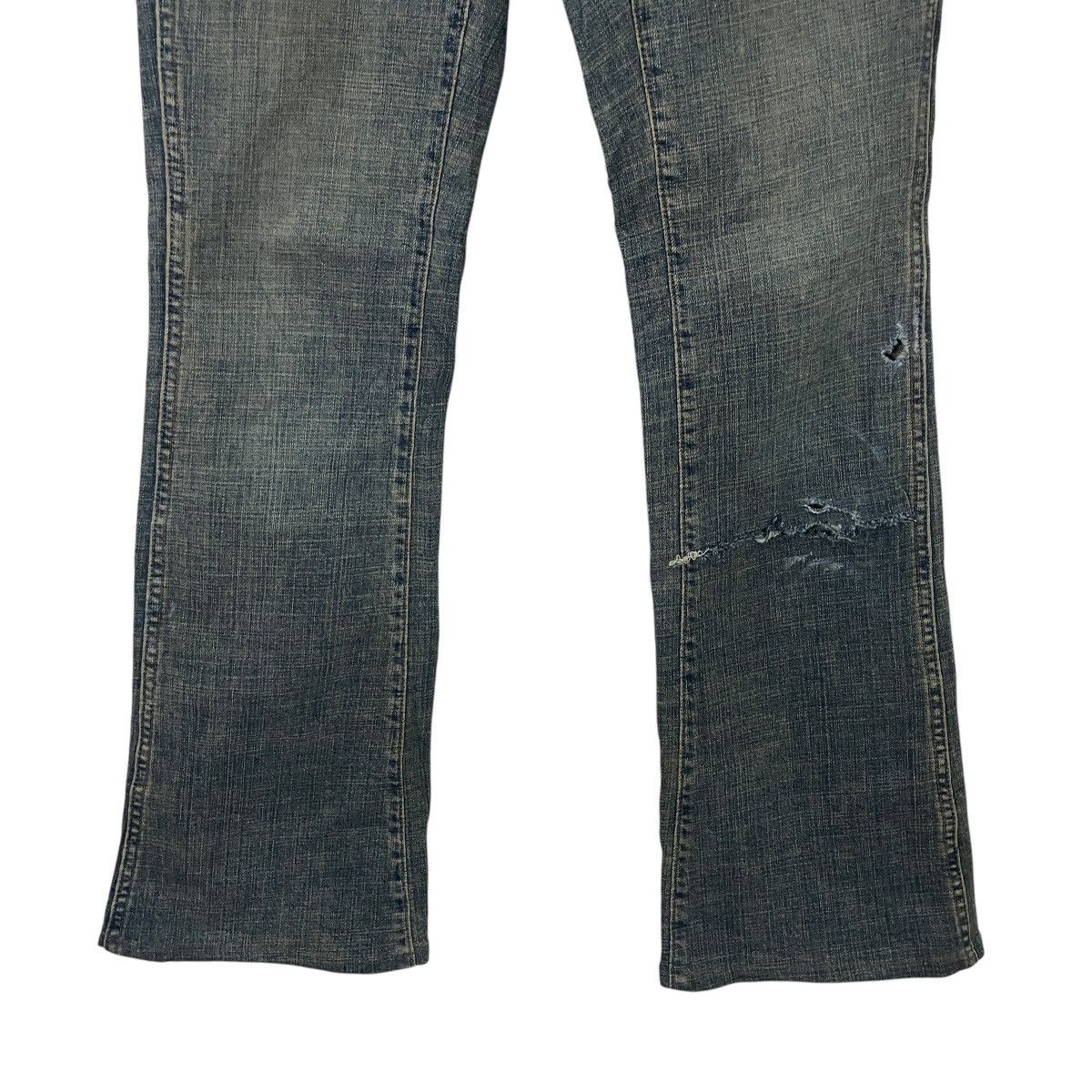 Japanese Brand Vintage Brappers Distressed Flare Denim Size US 28 / EU 44 - 2 Thumbnail
