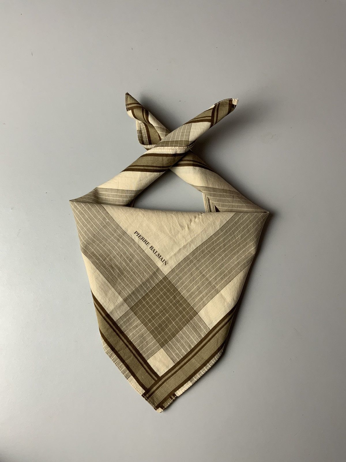 Pierre Balmain Pierre Balmain Bandana Handkerchief Size ONE SIZE - 1 Thumbnail