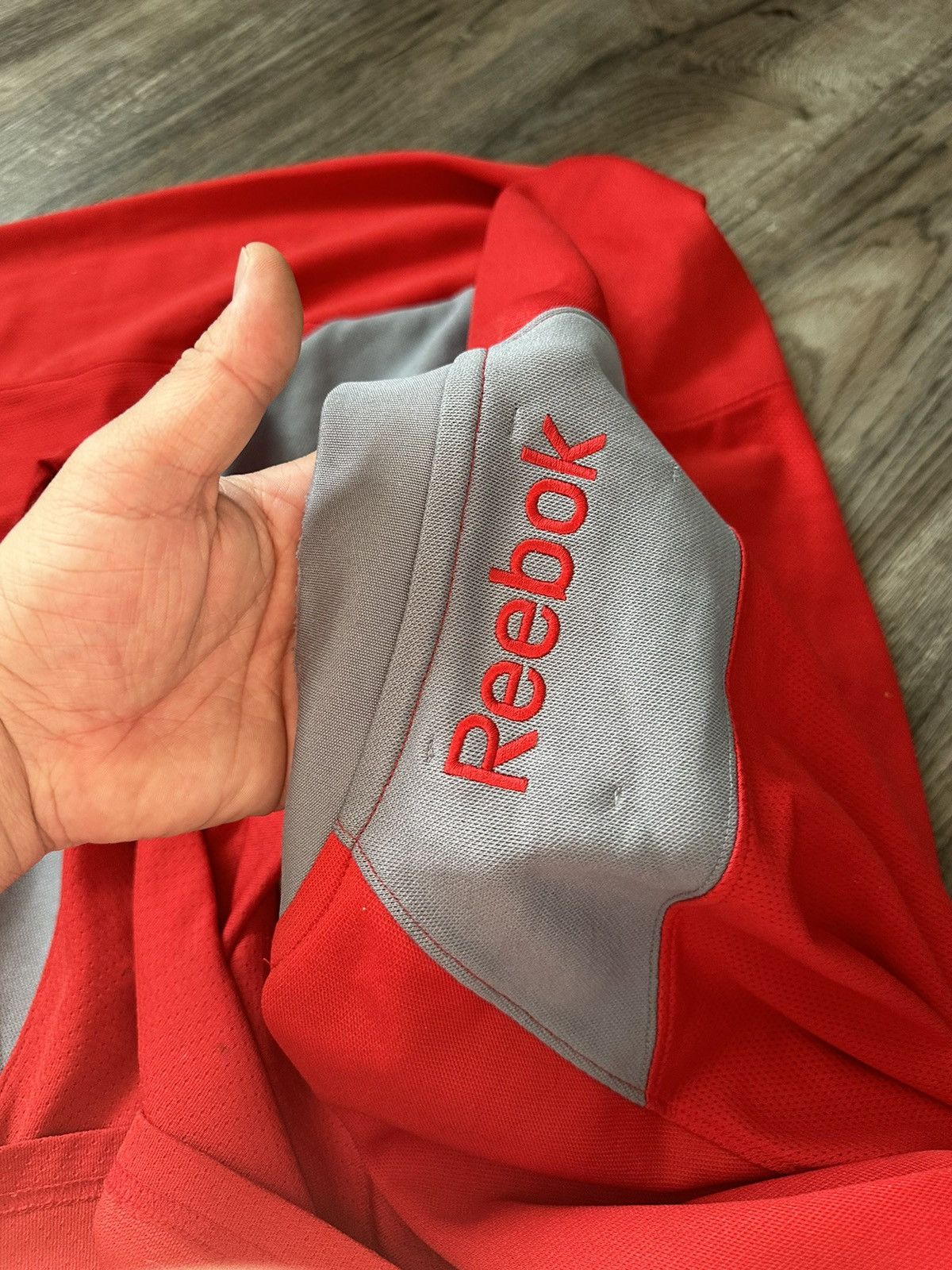 Other DETROIT REDWINGS REEBOK HOCKEY JERSEY Size US L / EU 52-54 / 3 - 7 Thumbnail