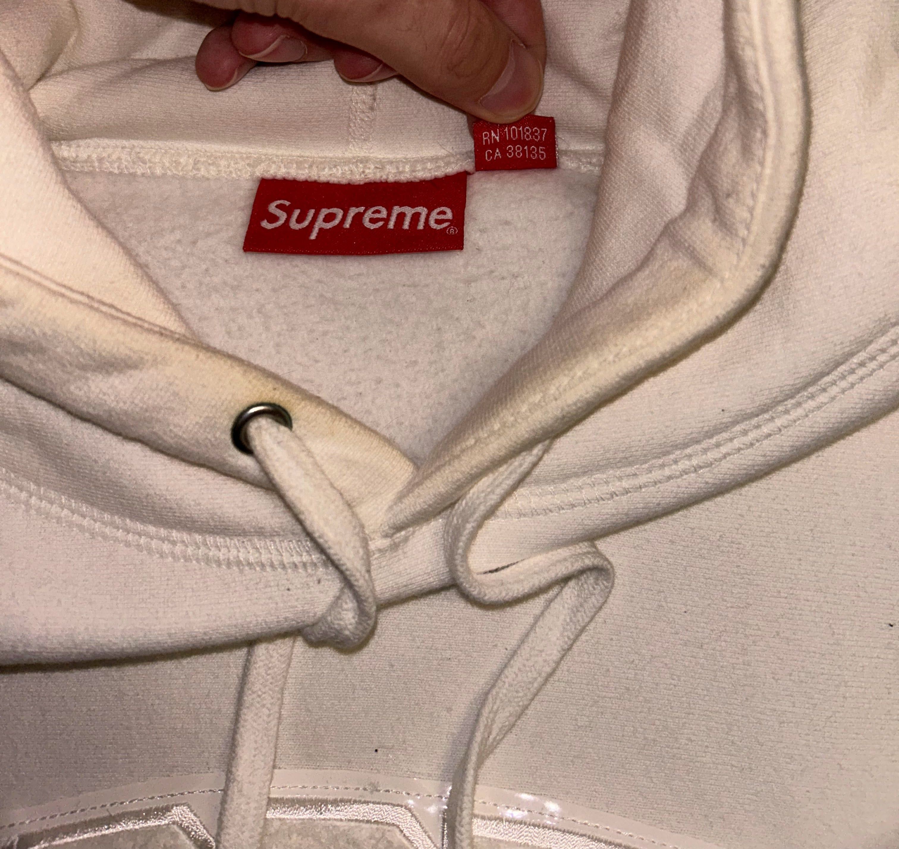Supreme Supreme Patent/Chenille Arc Logo Hooded Sweatshirt White Size US M / EU 48-50 / 2 - 3 Thumbnail