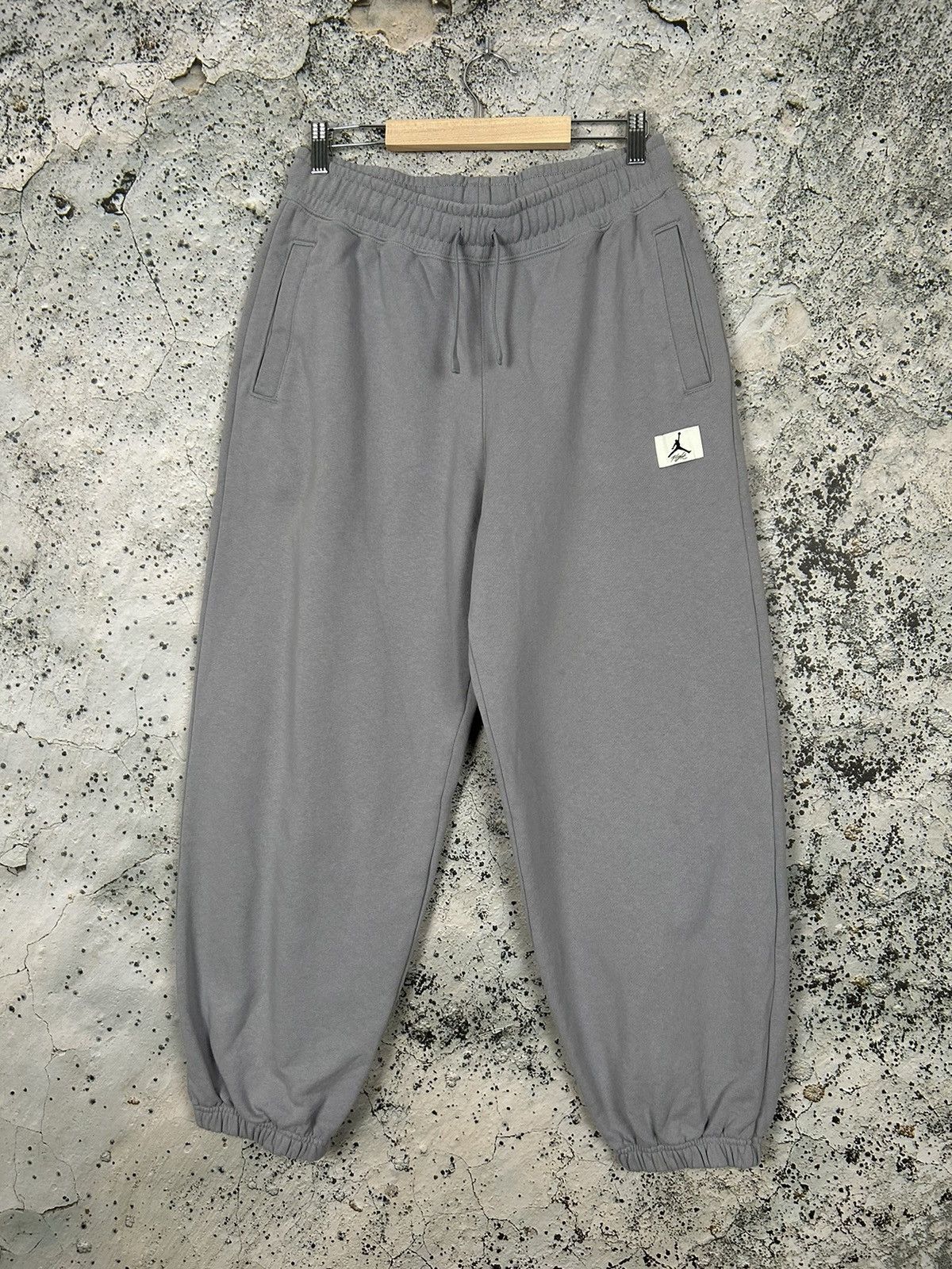 Jordan Brand Jordan Brand Sweatpants Sportswear Hype NBA Size US 32 / EU 48 - 1 Thumbnail