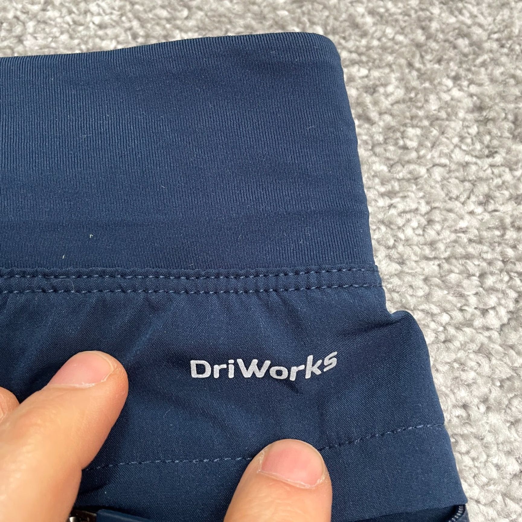 Athletic Works Athletic Works Dri-Works Active Shorts Womens Small Navy Blue Zip Pocket Stretch Size 28" / US 6 / IT 42 - 4 Thumbnail