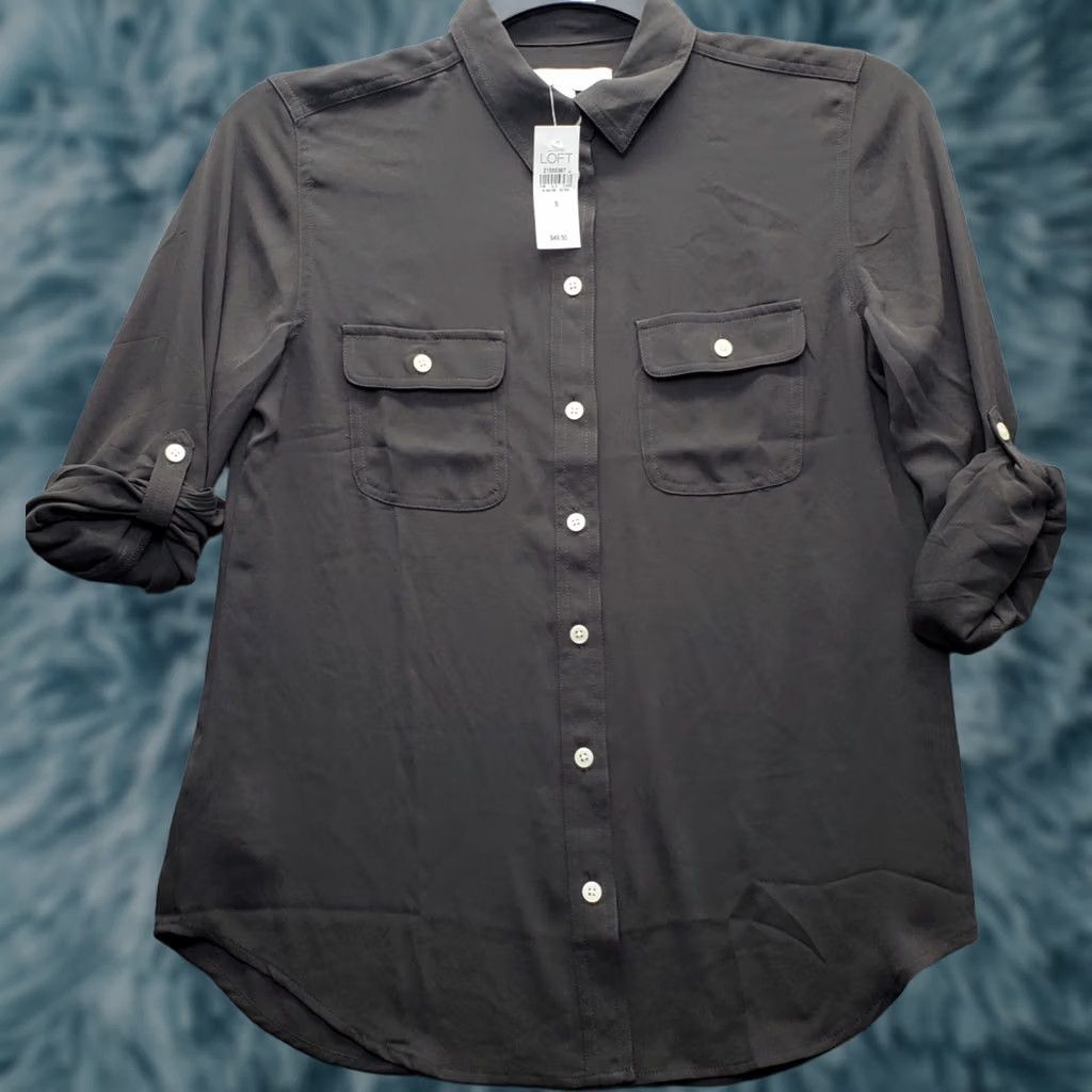 Loft LOFT Shirt Womens Small Gray Patch Pocket Roll Tab Sleeve Collared Button Up Size S / US 4 / IT 40 - 1 Thumbnail