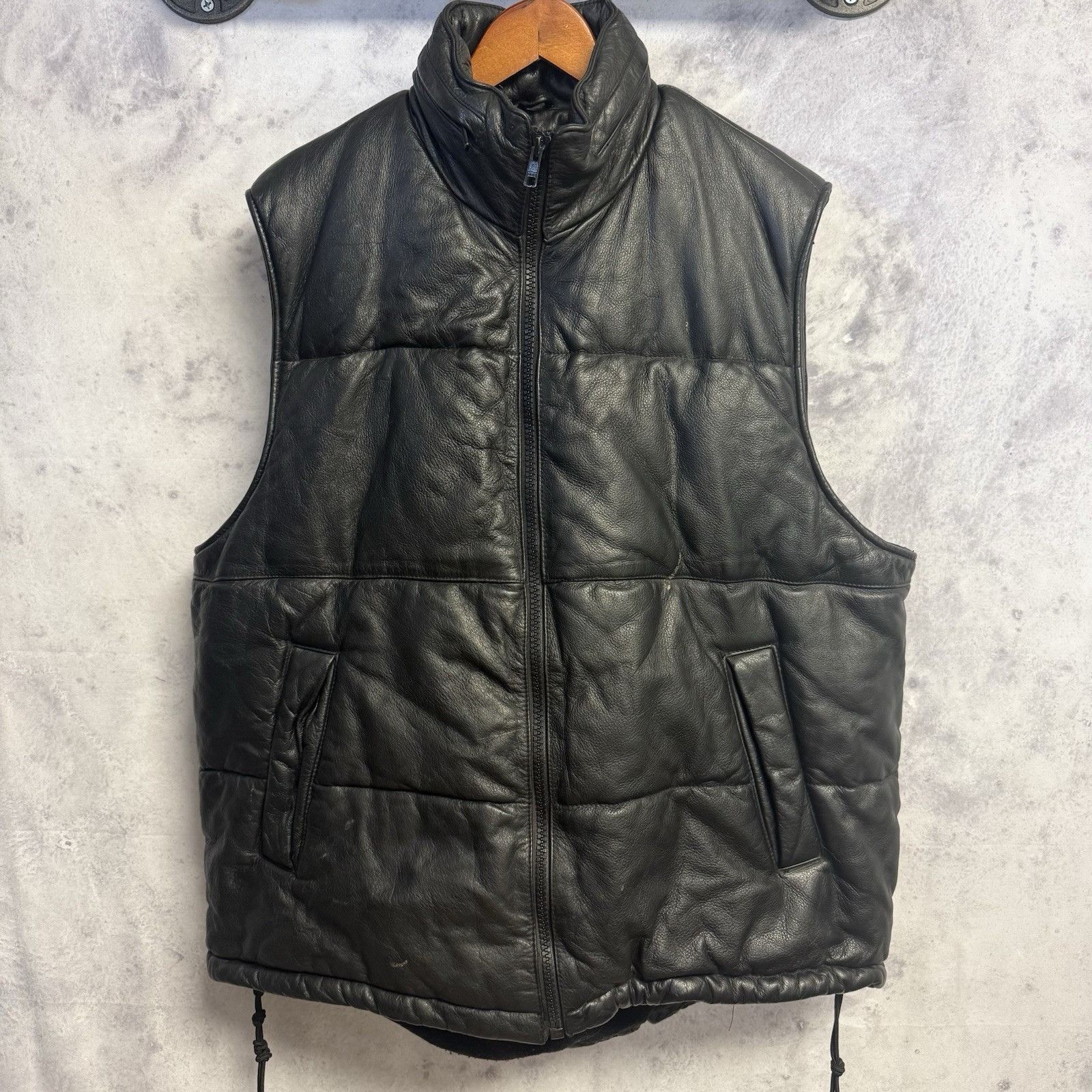 Wilsons Leather Vintage Wilsons Leather M Julian Leather Puffer Vest Mens L Size US L / EU 52-54 / 3 - 1 Thumbnail