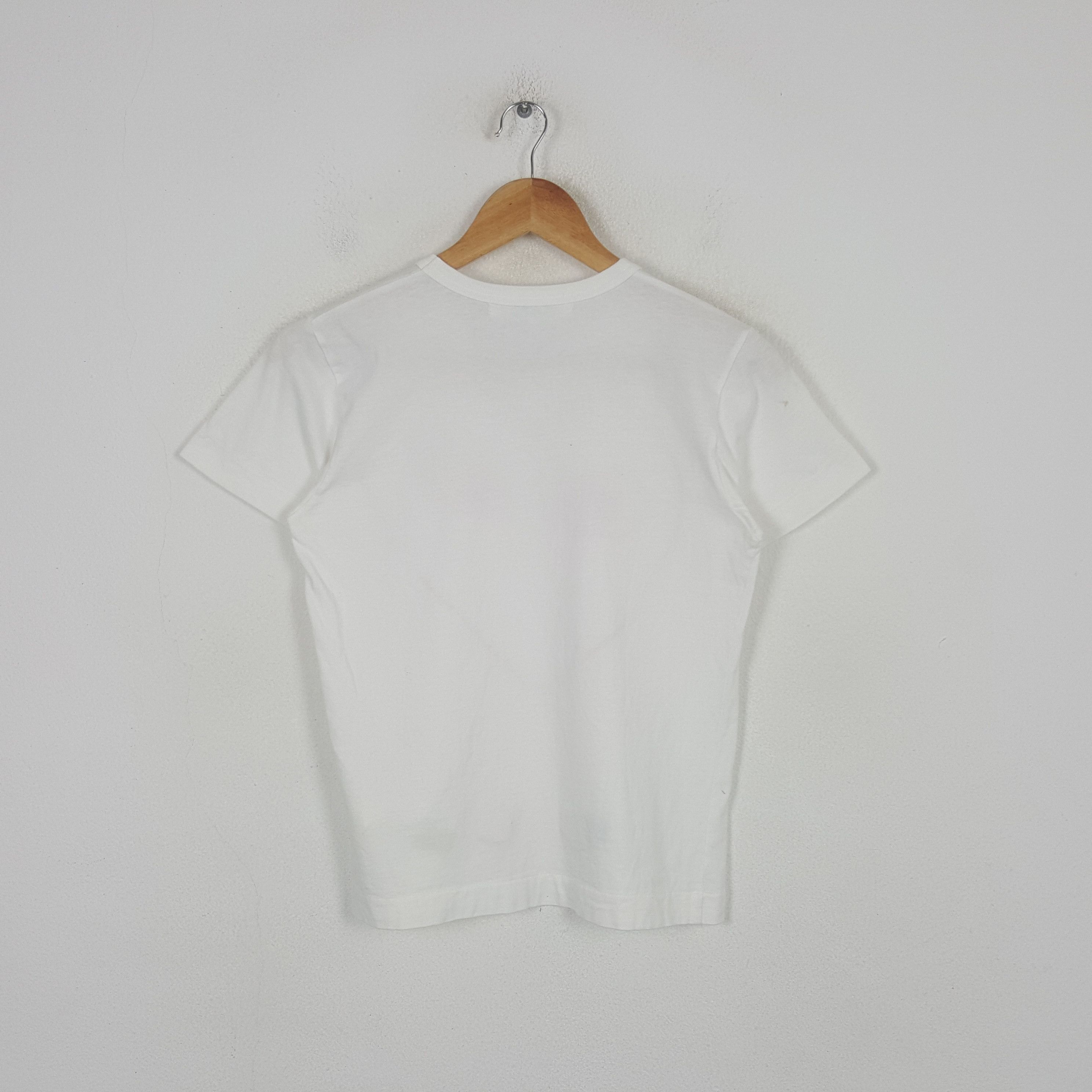 Comme des Garcons PLAY Vintage Comme des Garcons Play Designer Tshirt RR30 Size US S / EU 44-46 / 1 - 3 Thumbnail