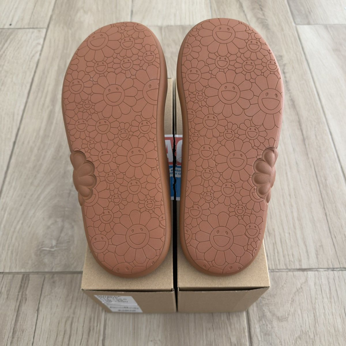 Takashi Murakami ComplexCon Ohana Hatake Surippa Slides Rust Size US 11 / EU 44 - 2 Thumbnail