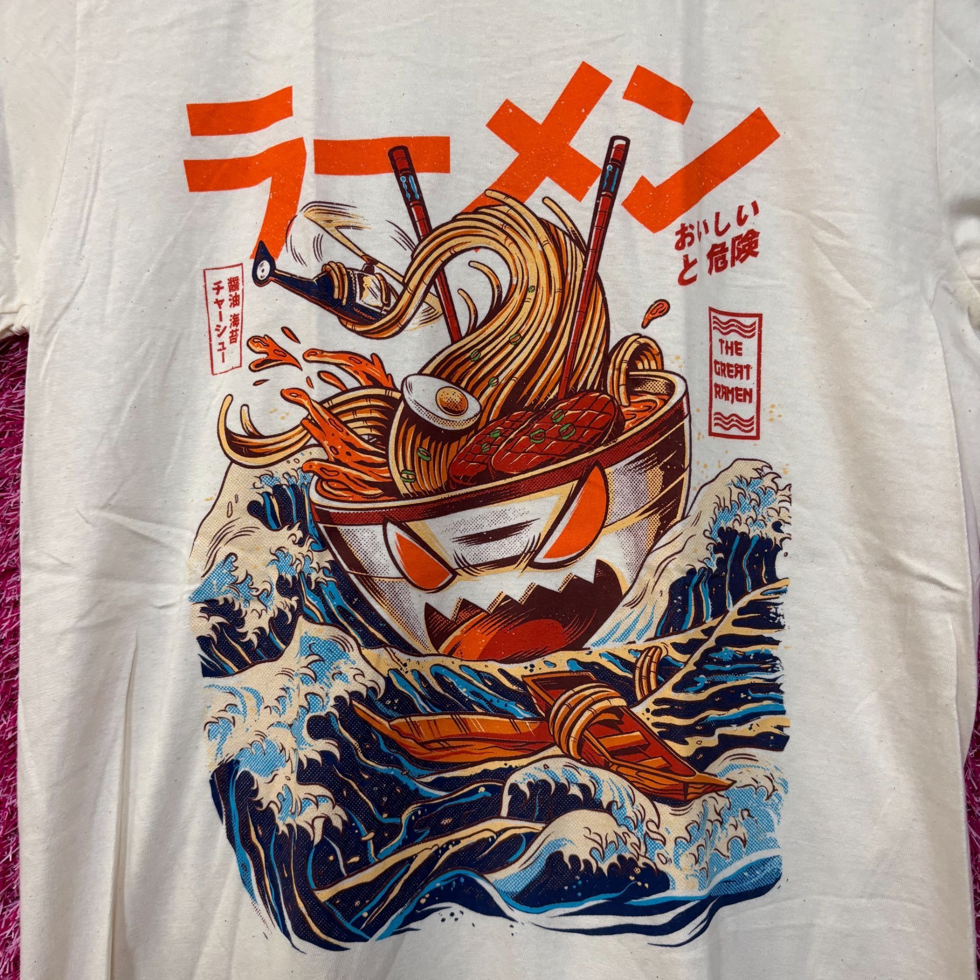 Threadless The Great Ramen Kaiju Monster Beige Tshirt size Small Size US S / EU 44-46 / 1 - 2 Thumbnail