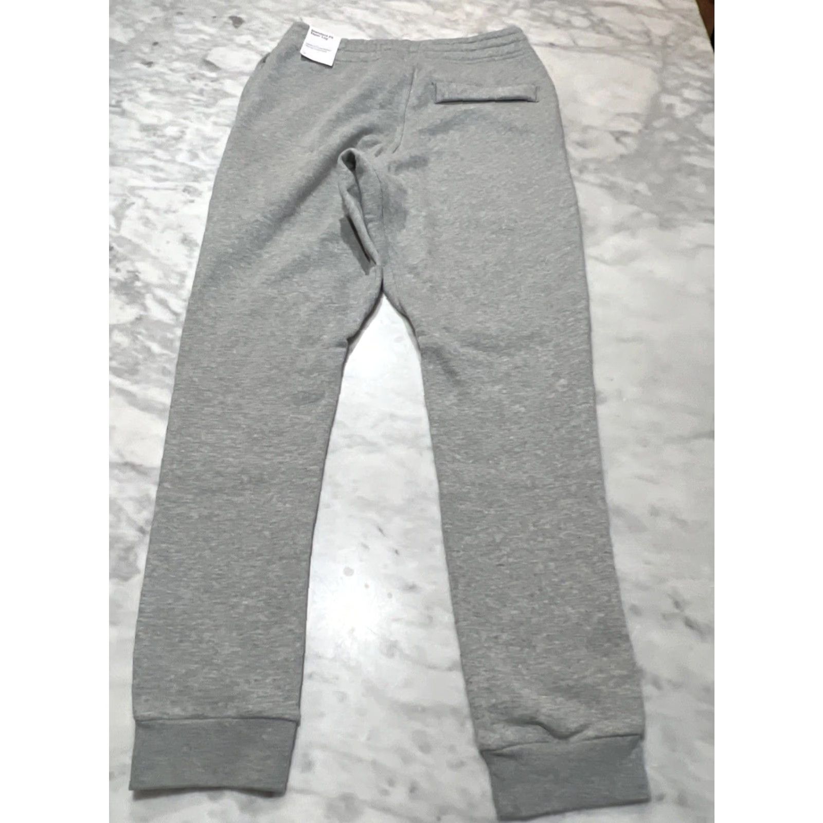 Nike Nike Standard Fit Sweatpants Men Small 716830-063 Gray Drawstring NWT Taper Leg Pockets Elastic Waist Regular Fit Activewear Sports Size US 29 - 3 Thumbnail