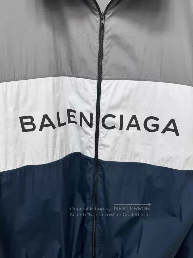 Balenciaga Balenciaga size 39 Classic Blue and Grey Colorblock Windbr Size US S / EU 44-46 / 1 - 5 Thumbnail