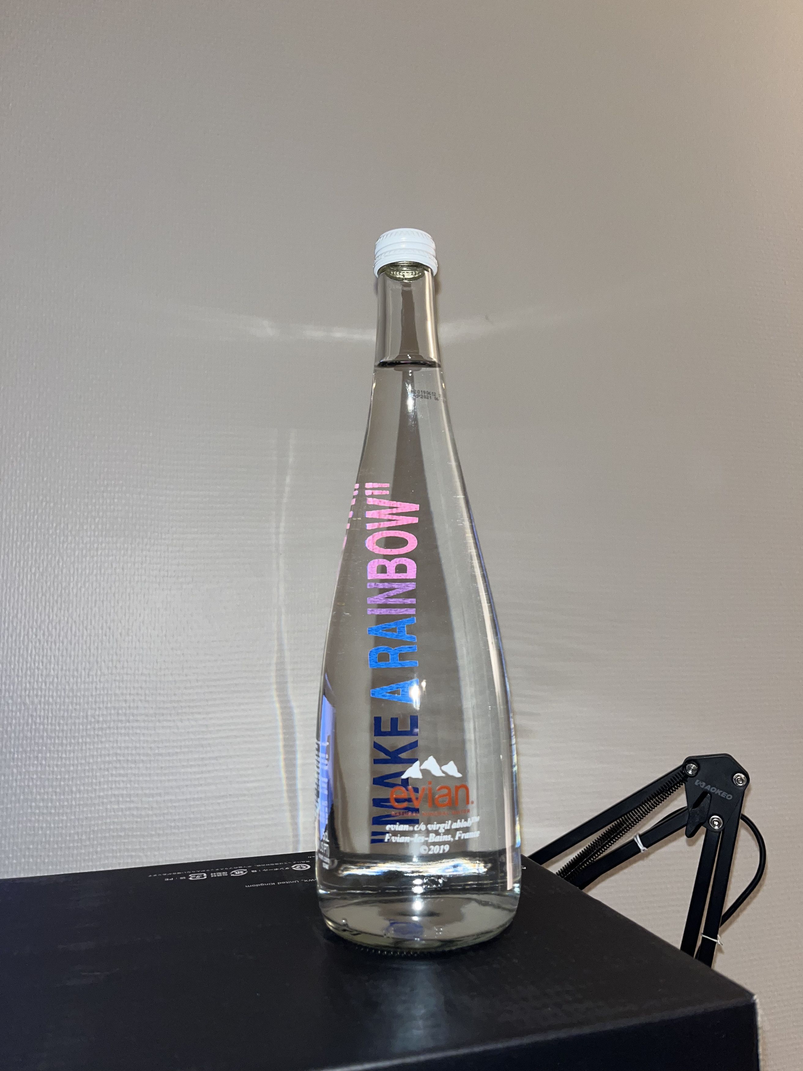Virgil Abloh Evian c/o Virgil Abloh Size ONE SIZE - 1 Thumbnail