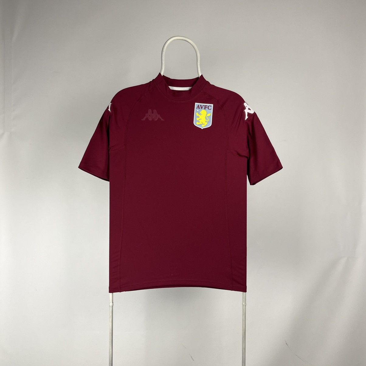 ASTON VILLA ENGLAND 2019/2020 SPECIAL FOOTBALL SHIRT SMALL