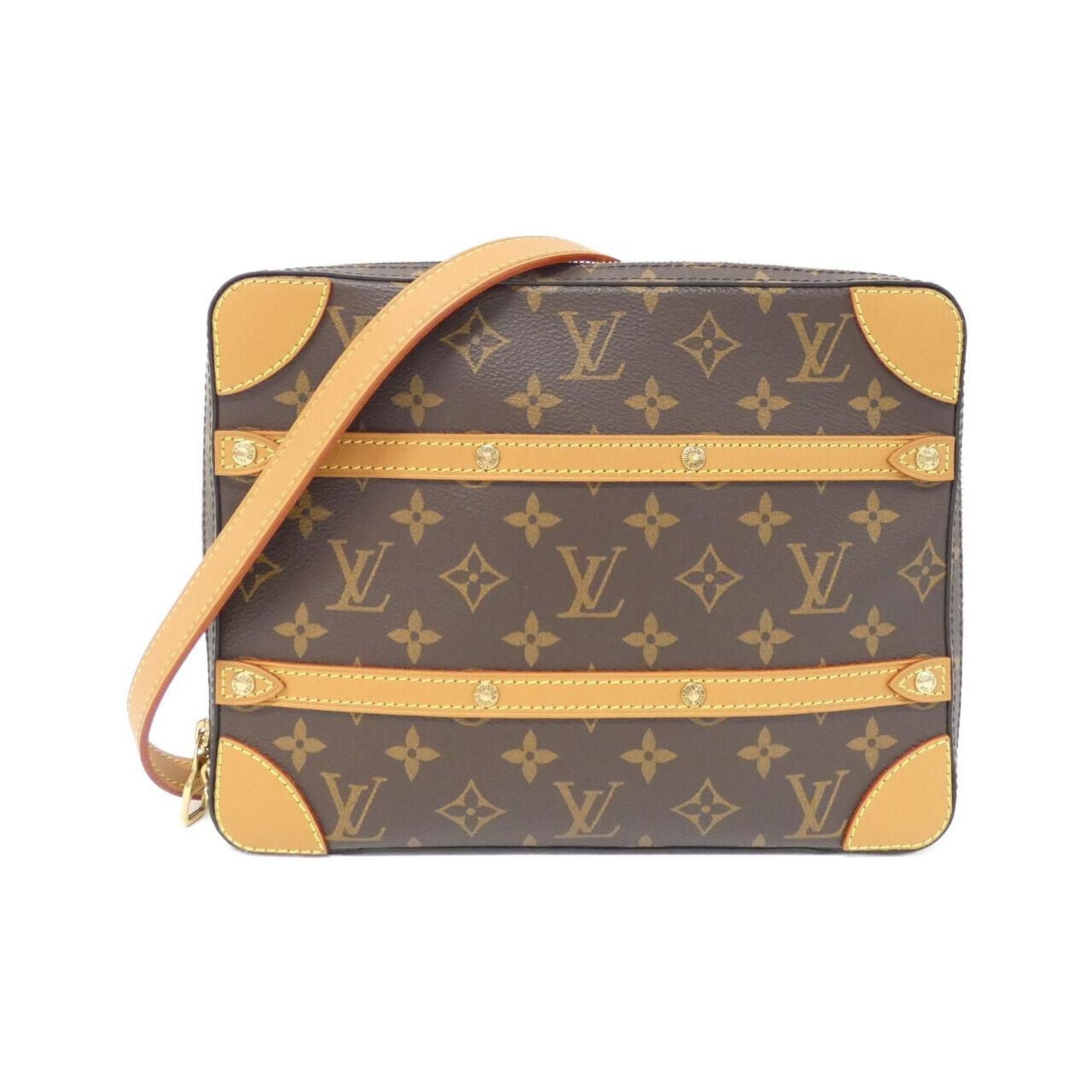 Louis Vuitton Louis Vuitton Soft Trunk shoulder Size ONE SIZE - 1 Thumbnail