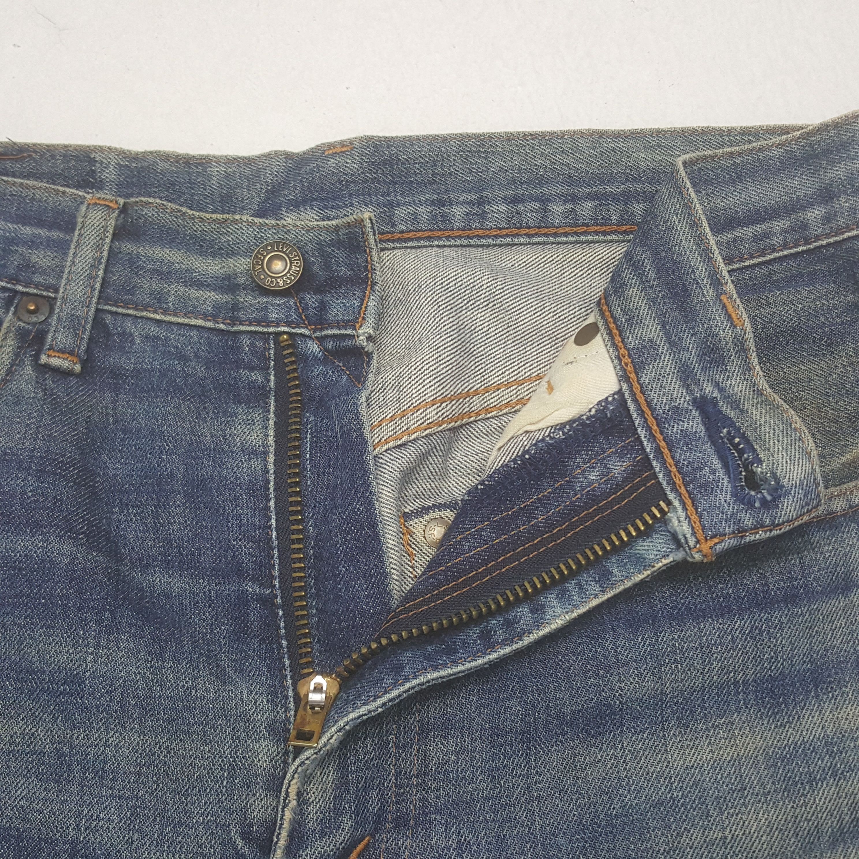 Levi's × Vintage Vintage Levi's Distressed Style Selvedge Denim Jeans Size US 31 - 7 Thumbnail