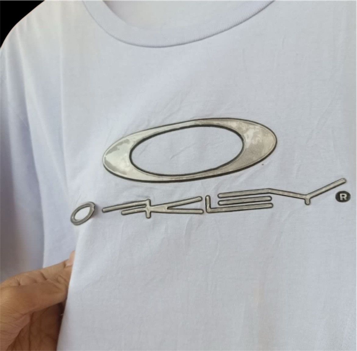 Vintage Vintage Oakley Tshirt Size US L / EU 52-54 / 3 - 3 Thumbnail