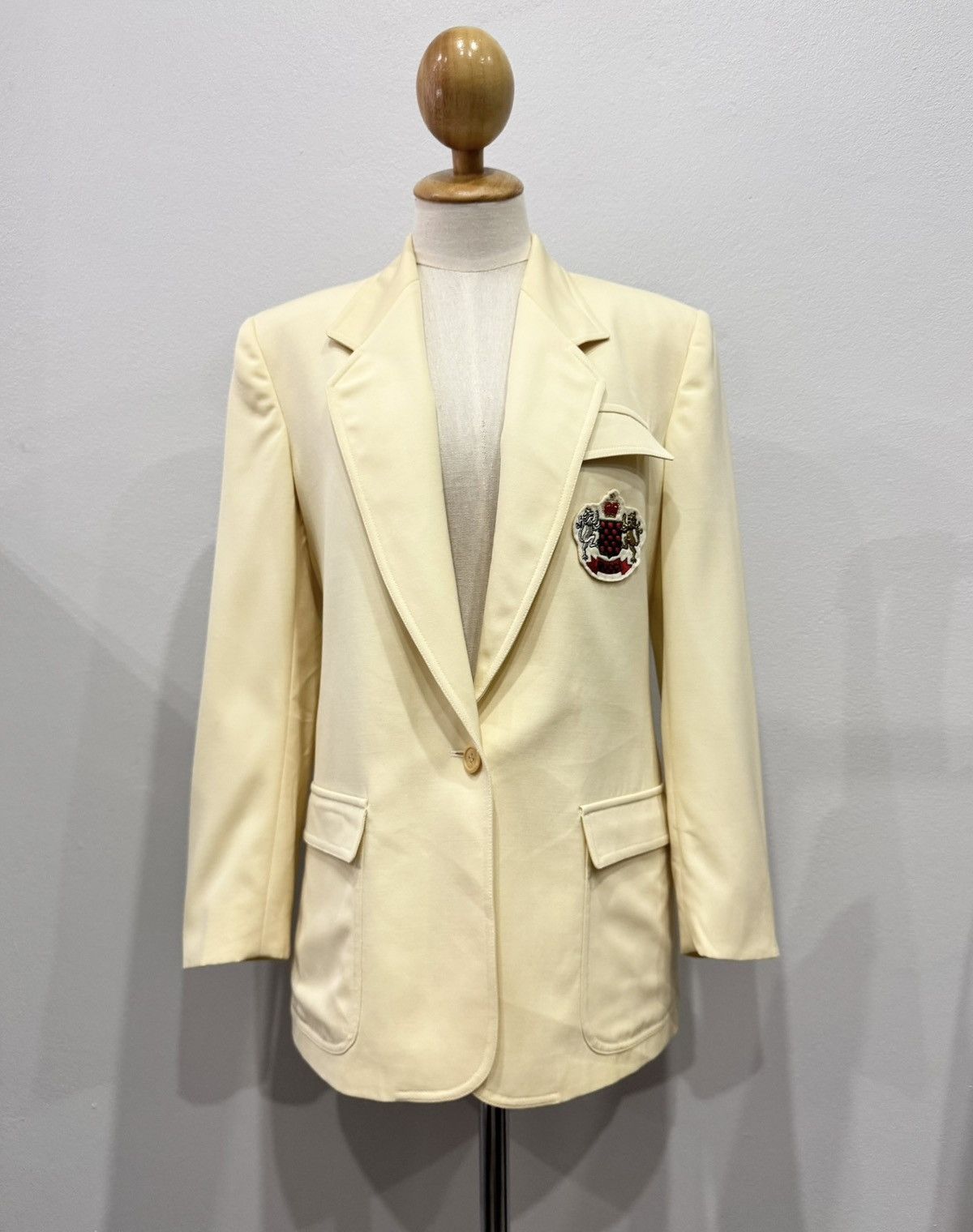 Gucci Gucci 1970’s Vintage Off White Blazer Size XS / US 0-2 / IT 36-38 - 1 Thumbnail