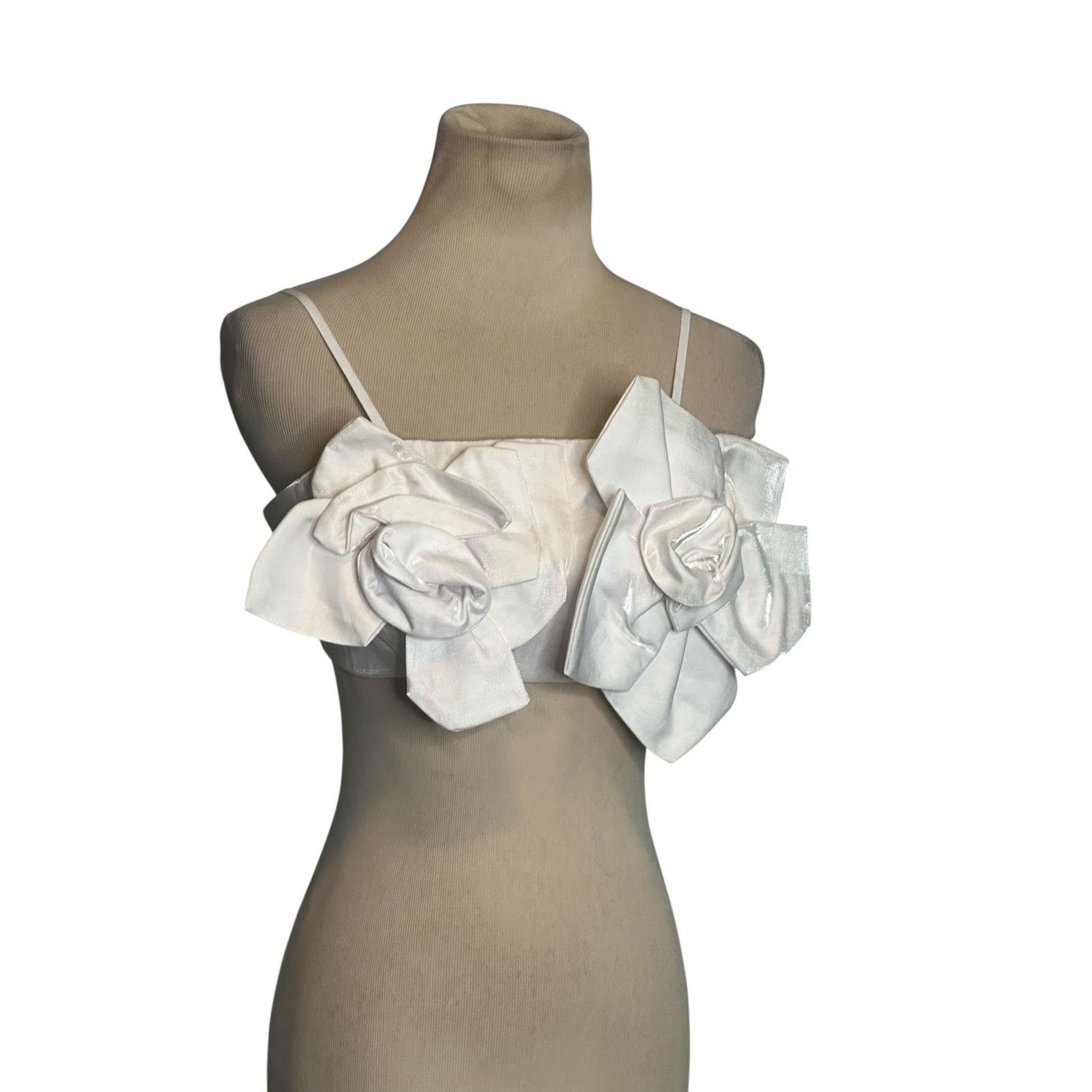 Shein Shein Bae white flowers back lace up crop top size Small Size S / US 4 / IT 40 - 5 Thumbnail