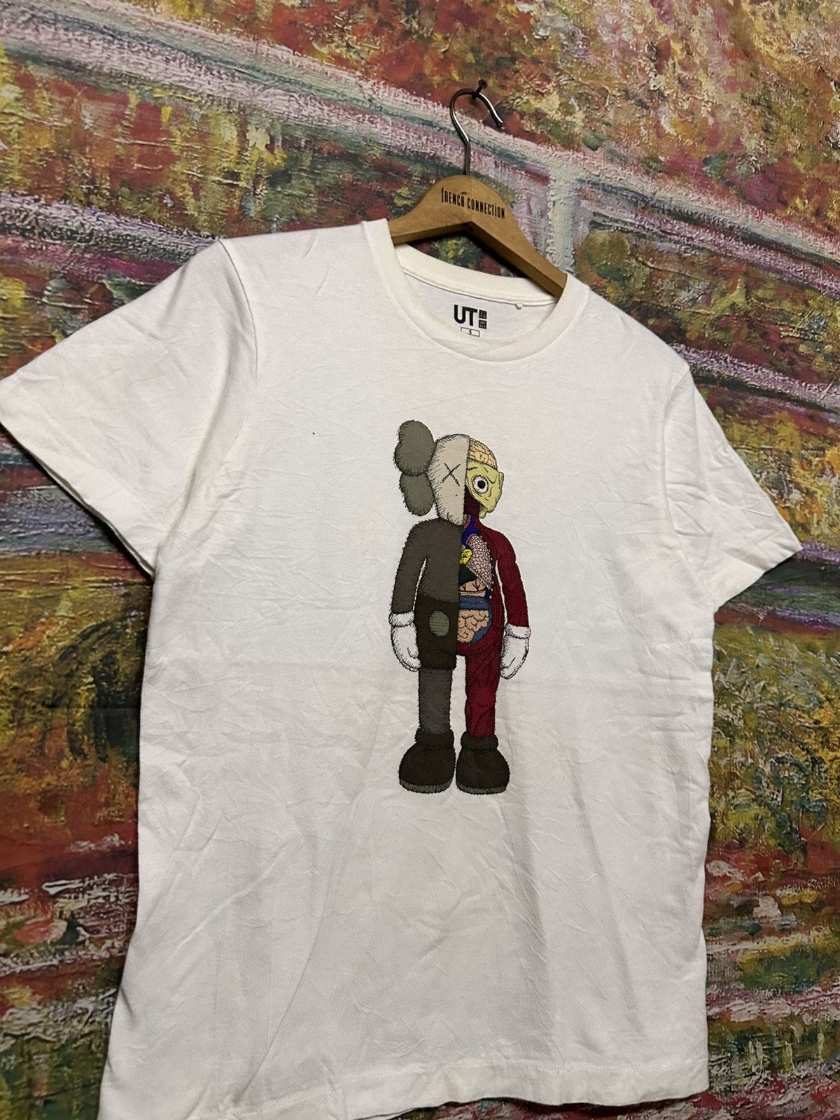 Kaws × Uniqlo Uniqlo x kaws tee Size US S / EU 44-46 / 1 - 5 Thumbnail