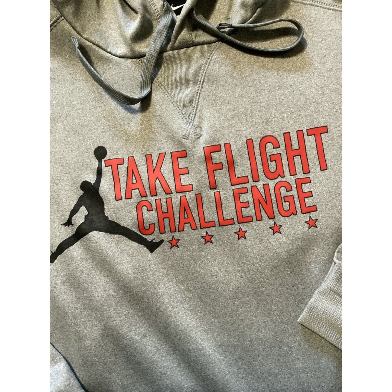 Nike VINTAGE Nike Air Jordan Take Flight Challenge Jumpman Basketball Fleece Hoodie Sz. L Gray Mens Pullover Sweatshirt 50in Chest 28in Size US L / EU 52-54 / 3 - 5 Thumbnail