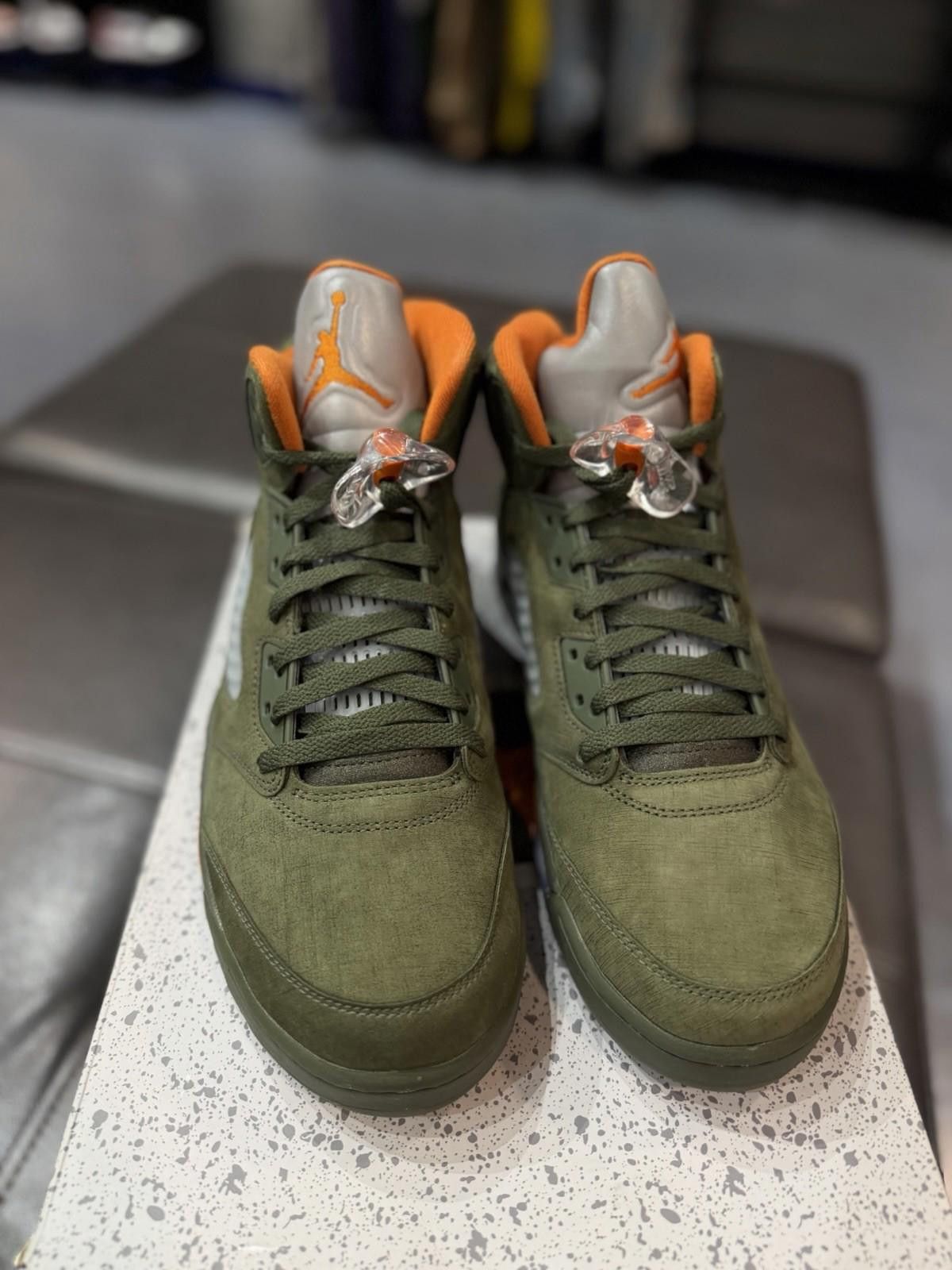 Jordan Brand Air Jordan 5 Retro Olive 2024 DD0587-308 | Men’s Size 12 Size US 12 / EU 45 - 10 Thumbnail